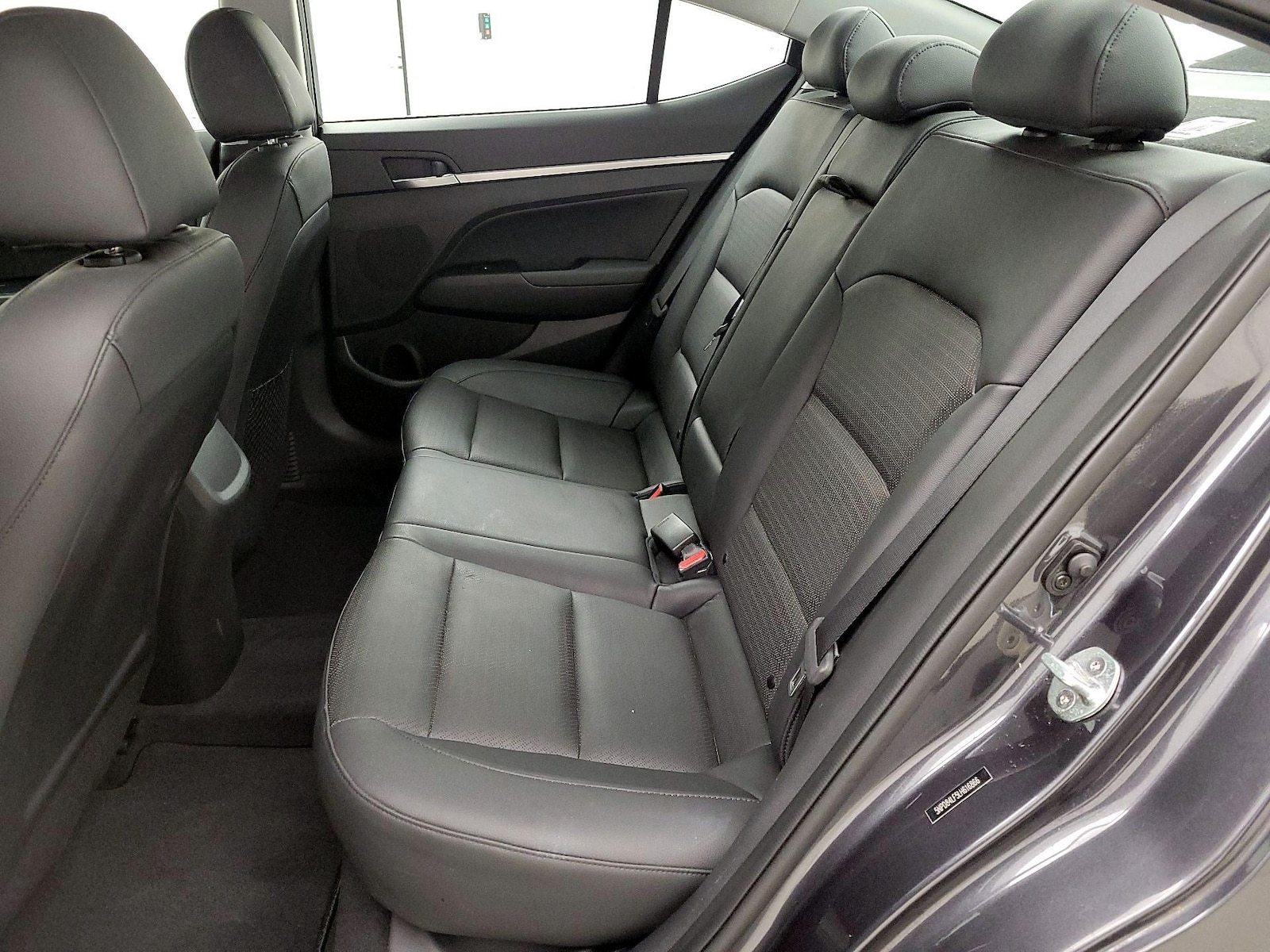 2020 Hyundai Elantra Limited - Photo 20