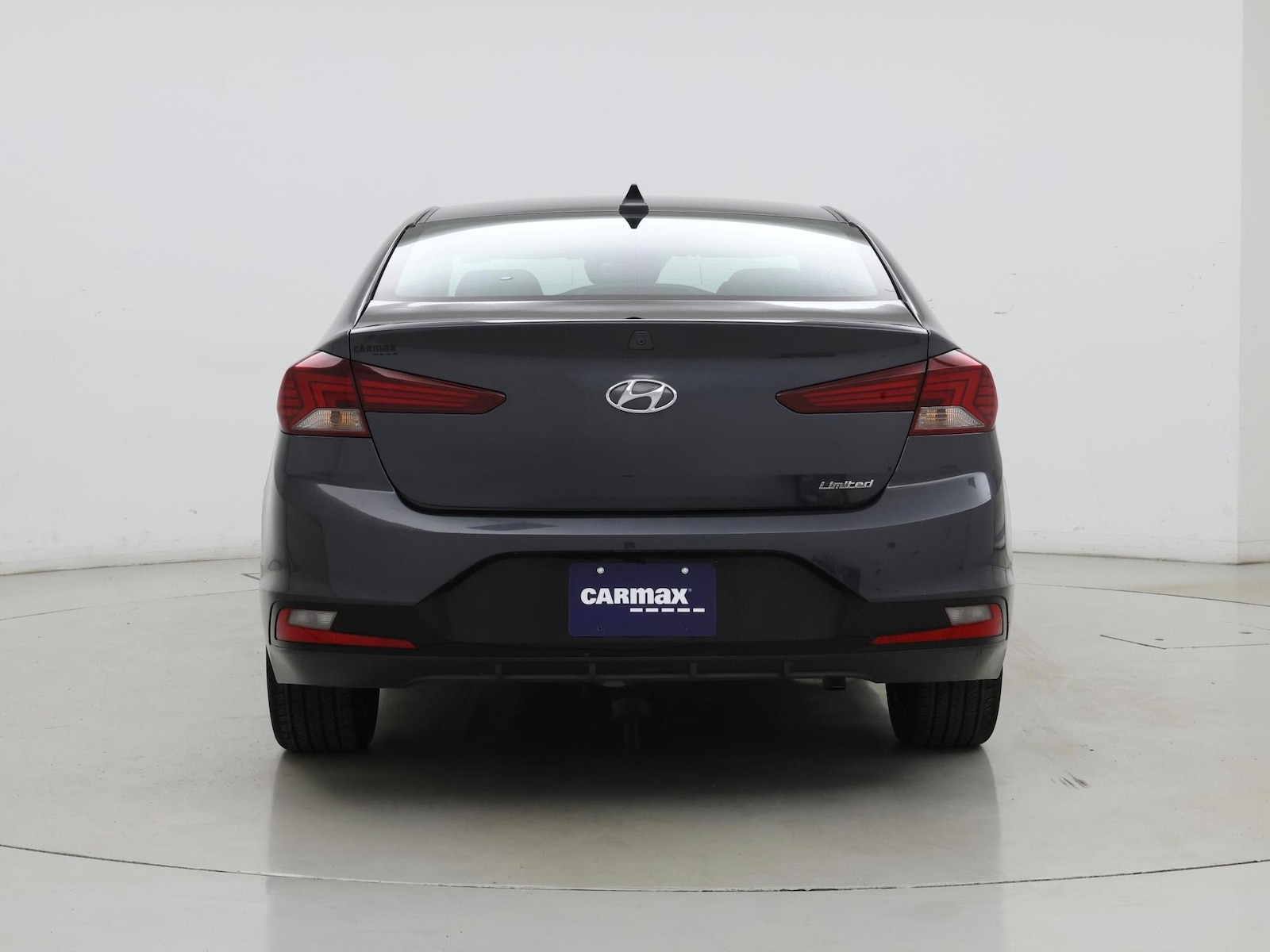 2020 Hyundai Elantra Limited - Photo 7