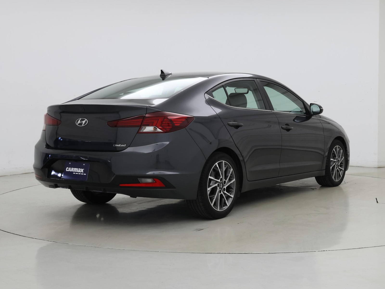 2020 Hyundai Elantra Limited - Photo 9