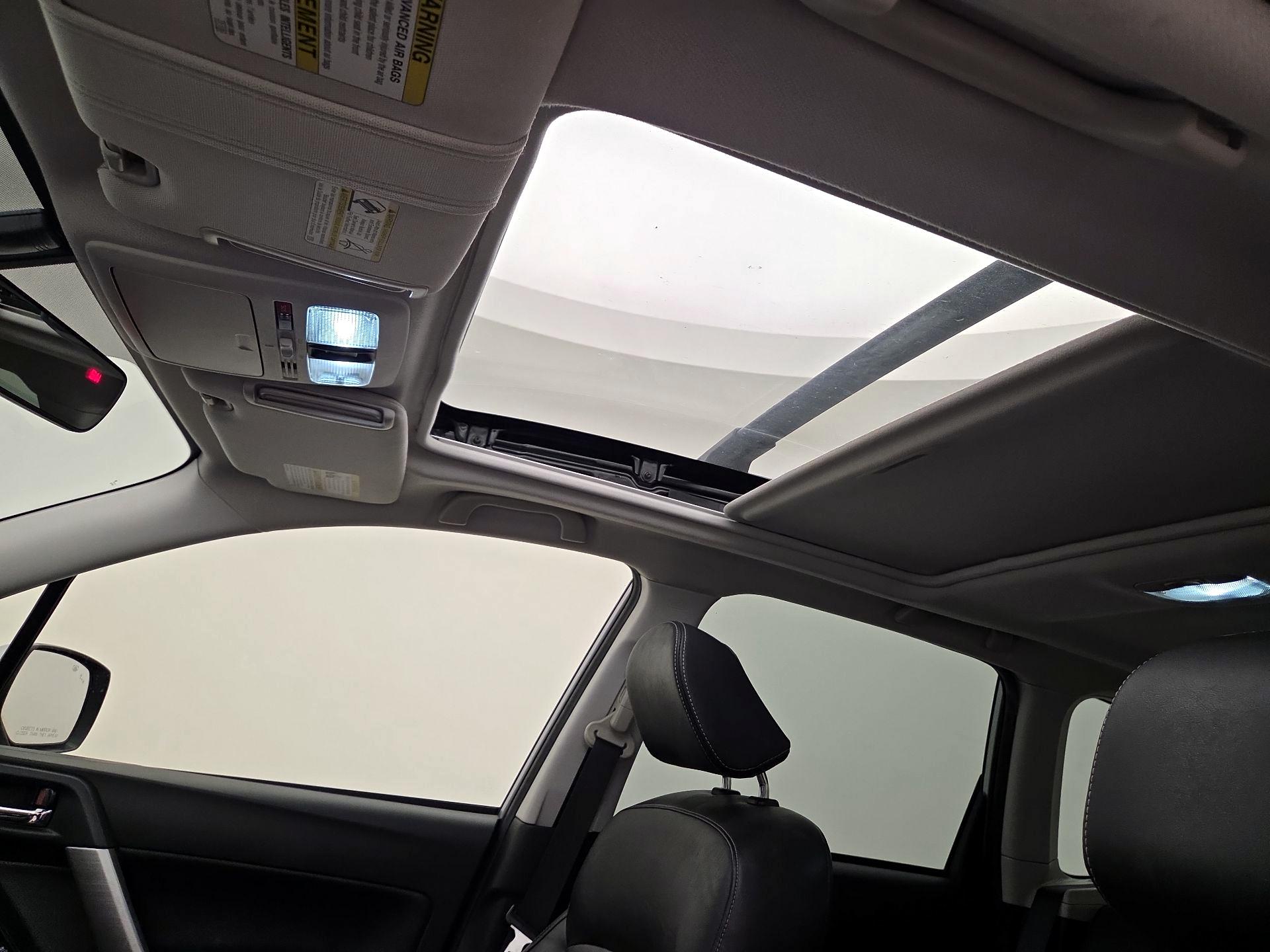 Thumbnail: 2018 Subaru Forester - 18