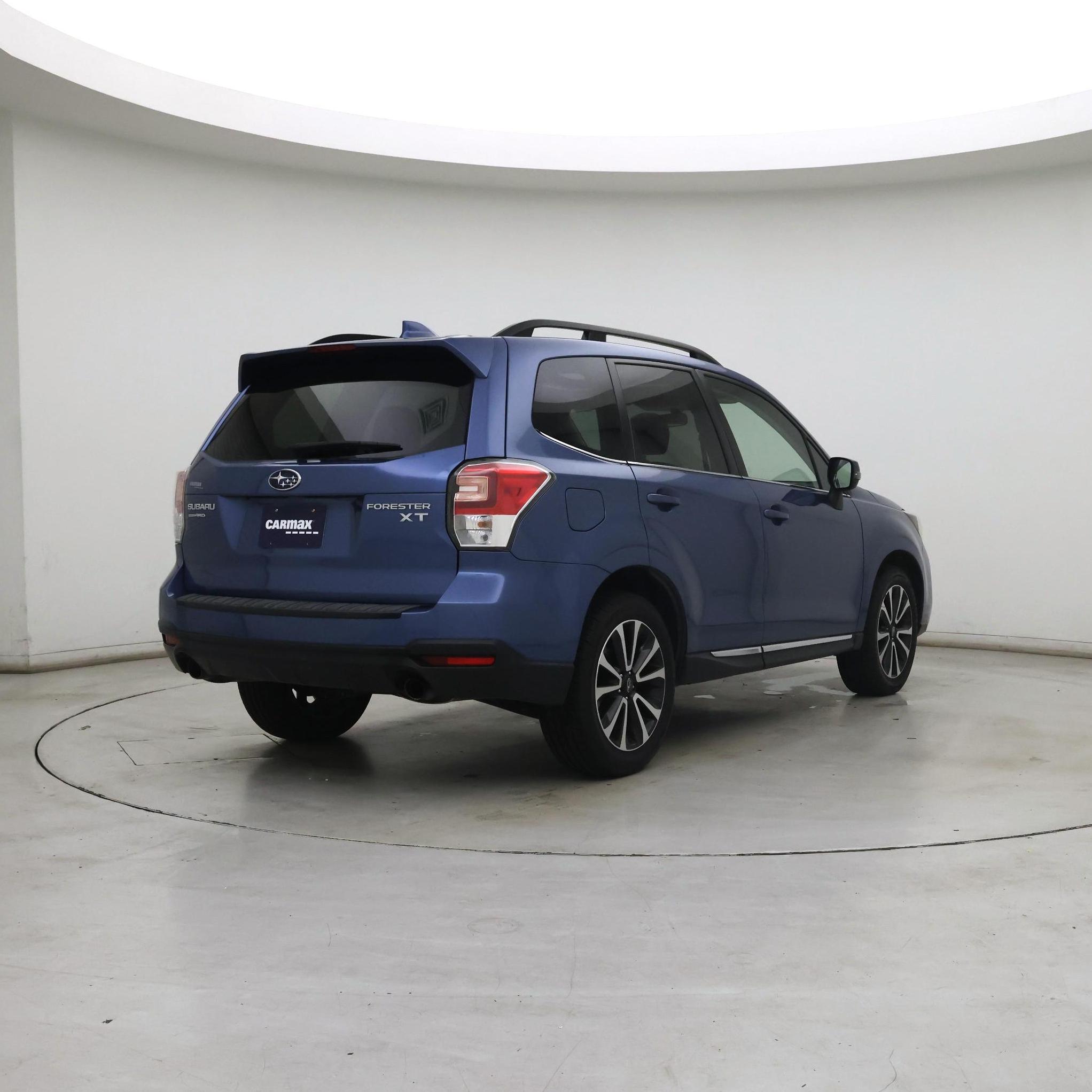 Thumbnail: 2017 Subaru Forester - 8
