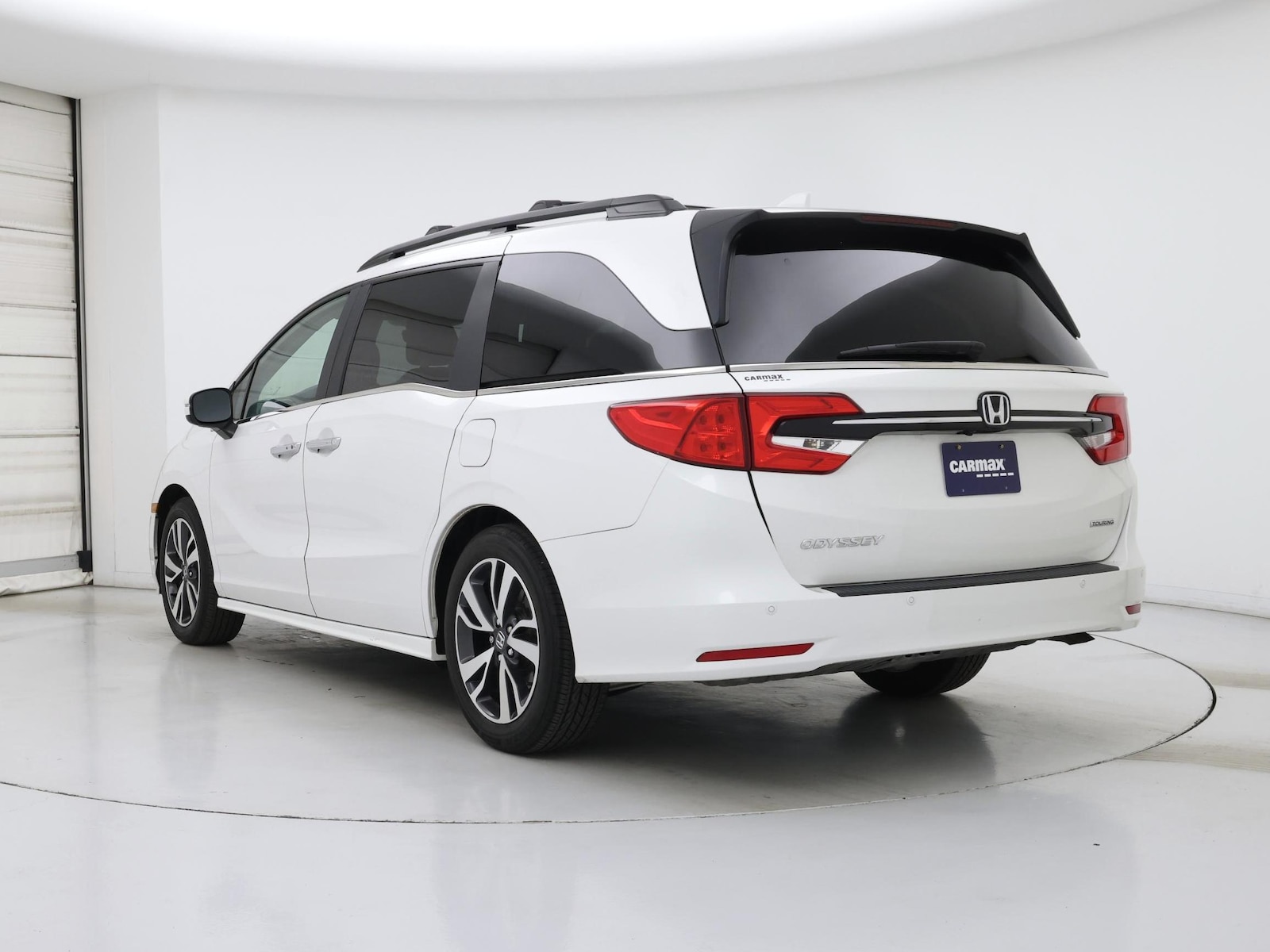 2024 Honda Odyssey Touring - Photo 3