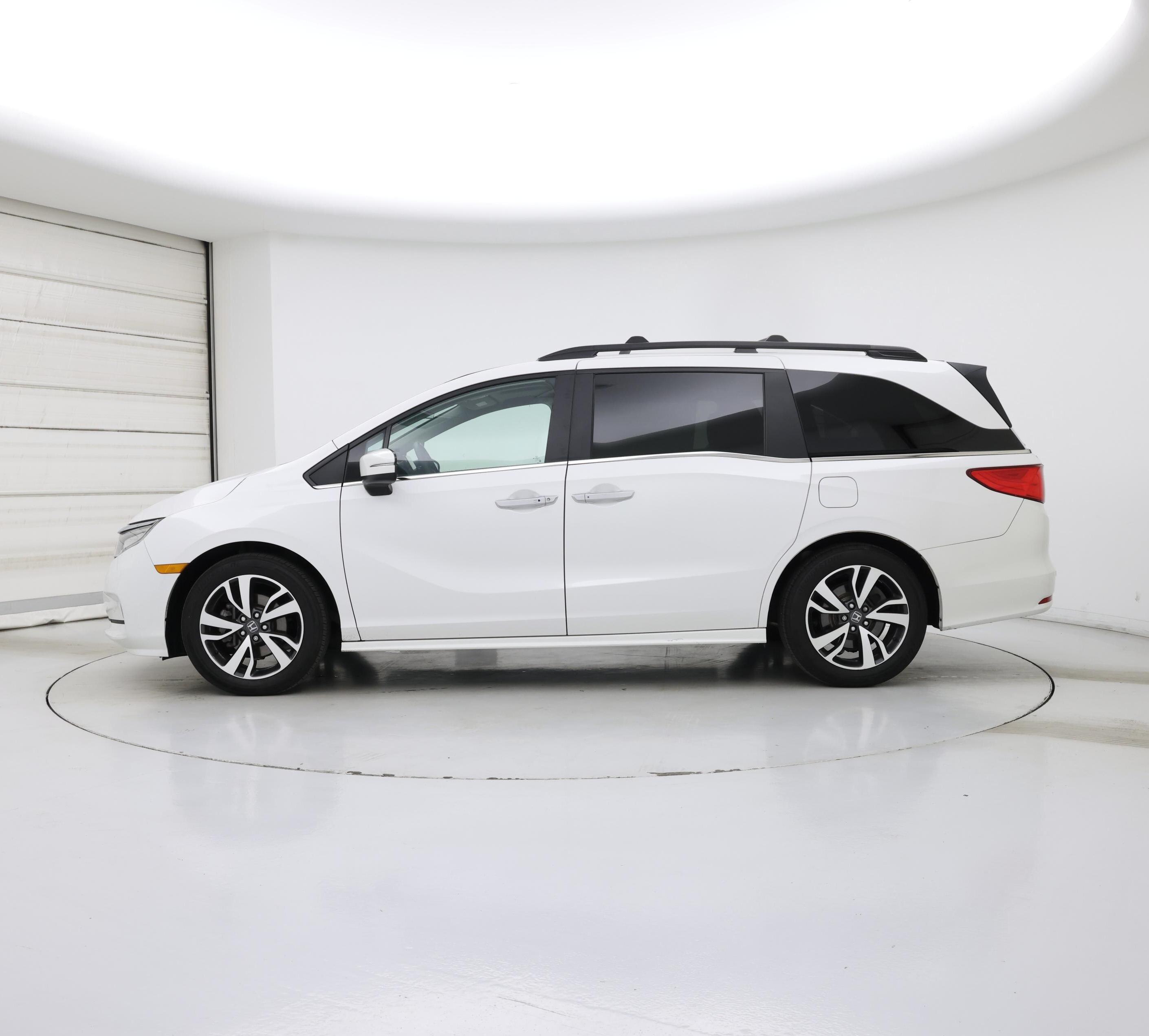 Thumbnail: 2024 Honda Odyssey - 3
