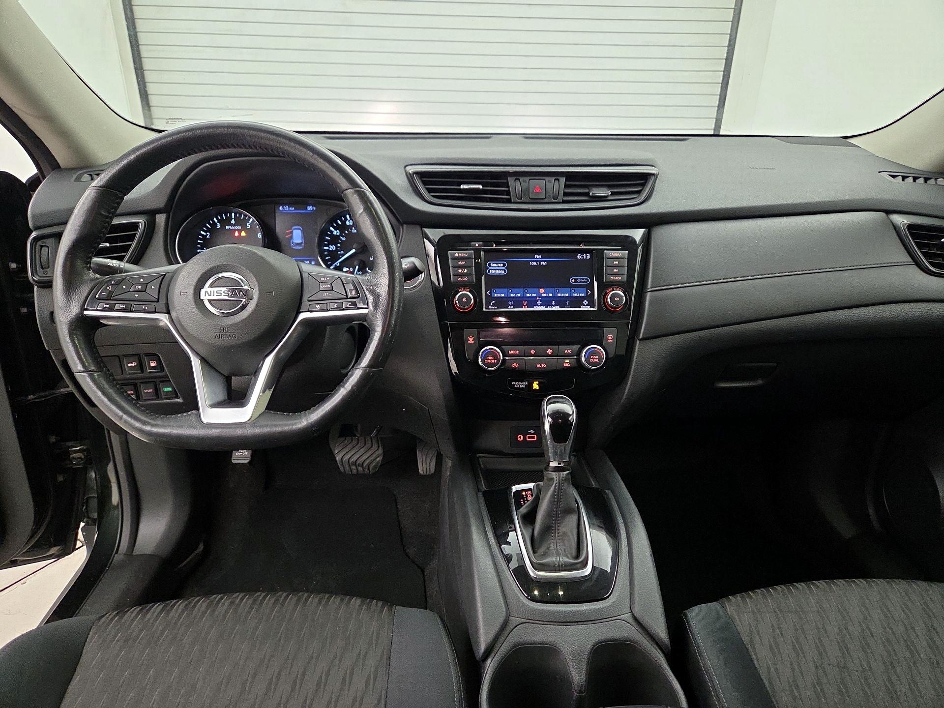 Thumbnail: 2018 Nissan Rogue - 9