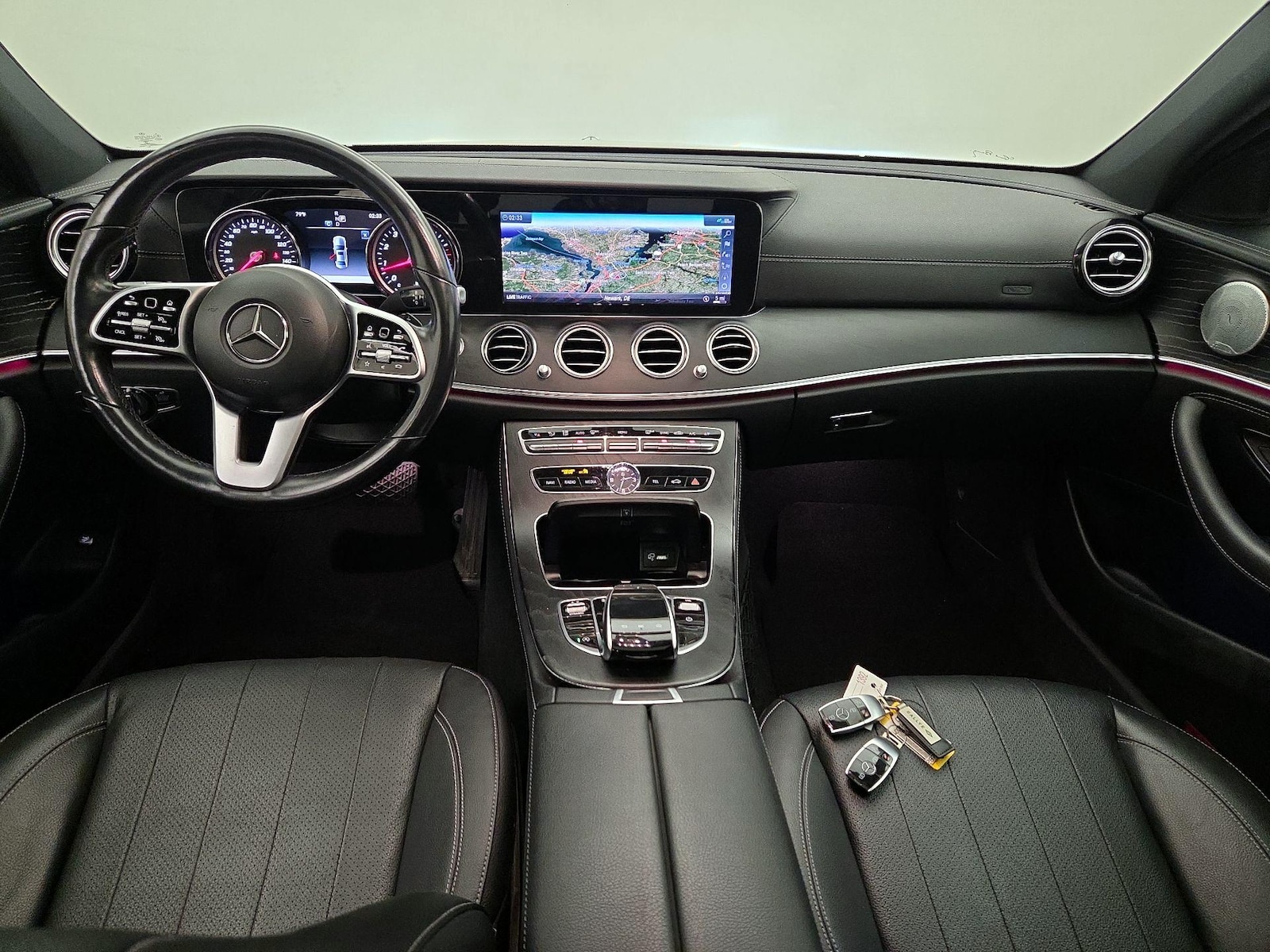 2019 Mercedes-Benz E-Class E300 - Photo 10