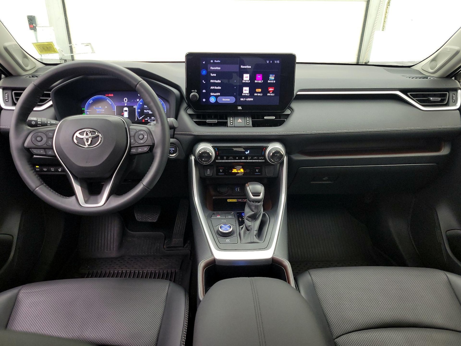 2024 Toyota RAV4 Limited - Photo 10