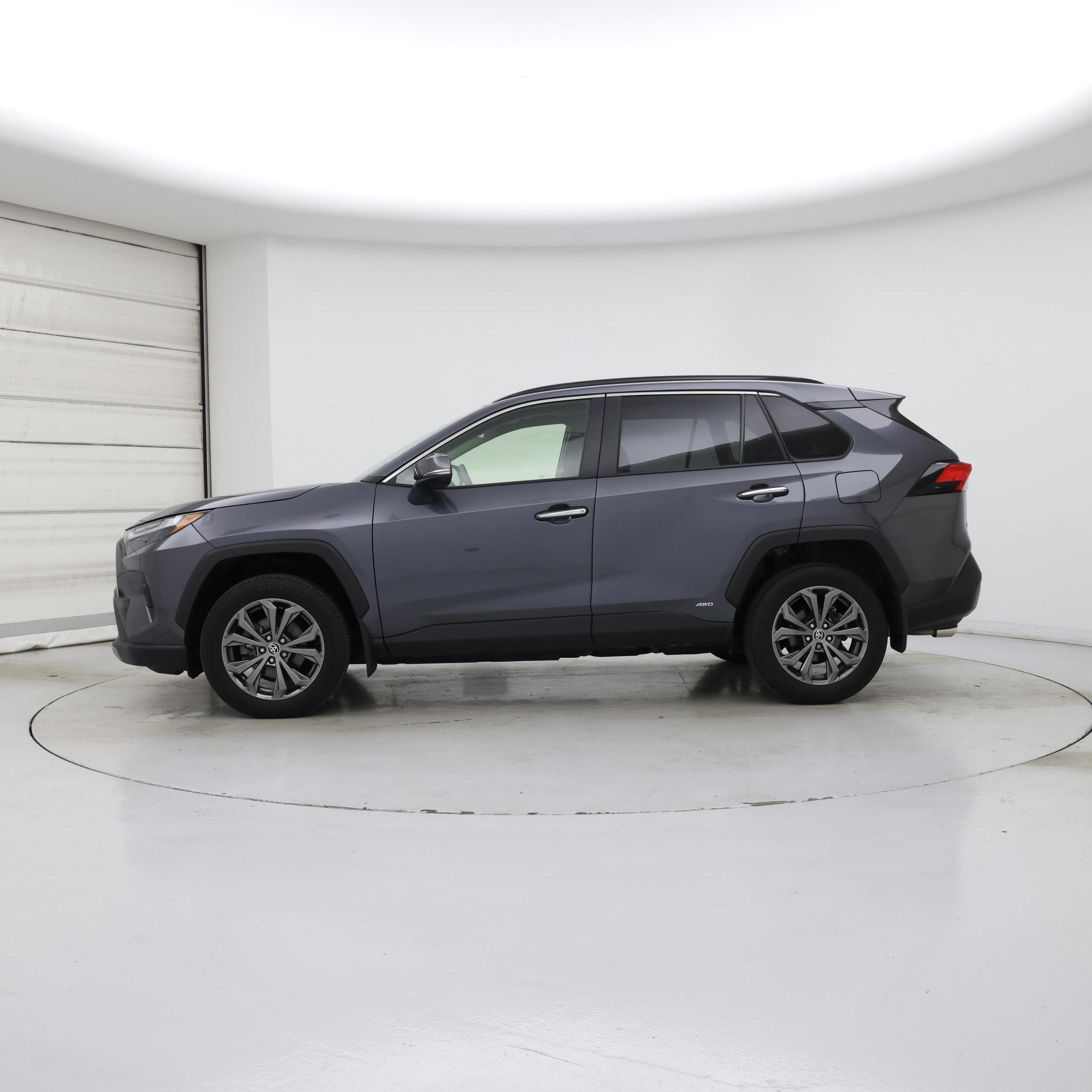 Thumbnail: 2024 Toyota RAV4 - 3