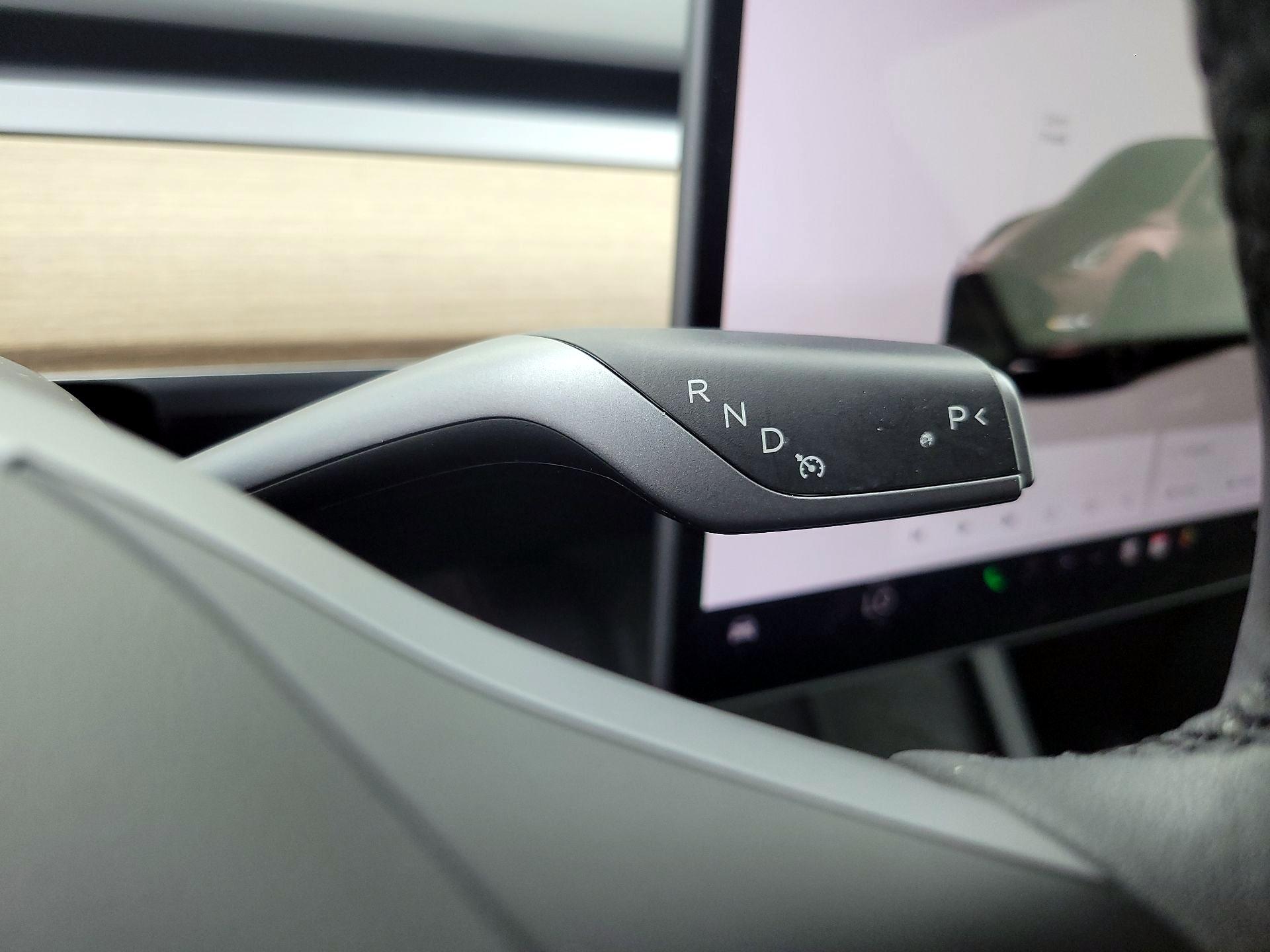 Thumbnail: 2022 Tesla Model Y - 17