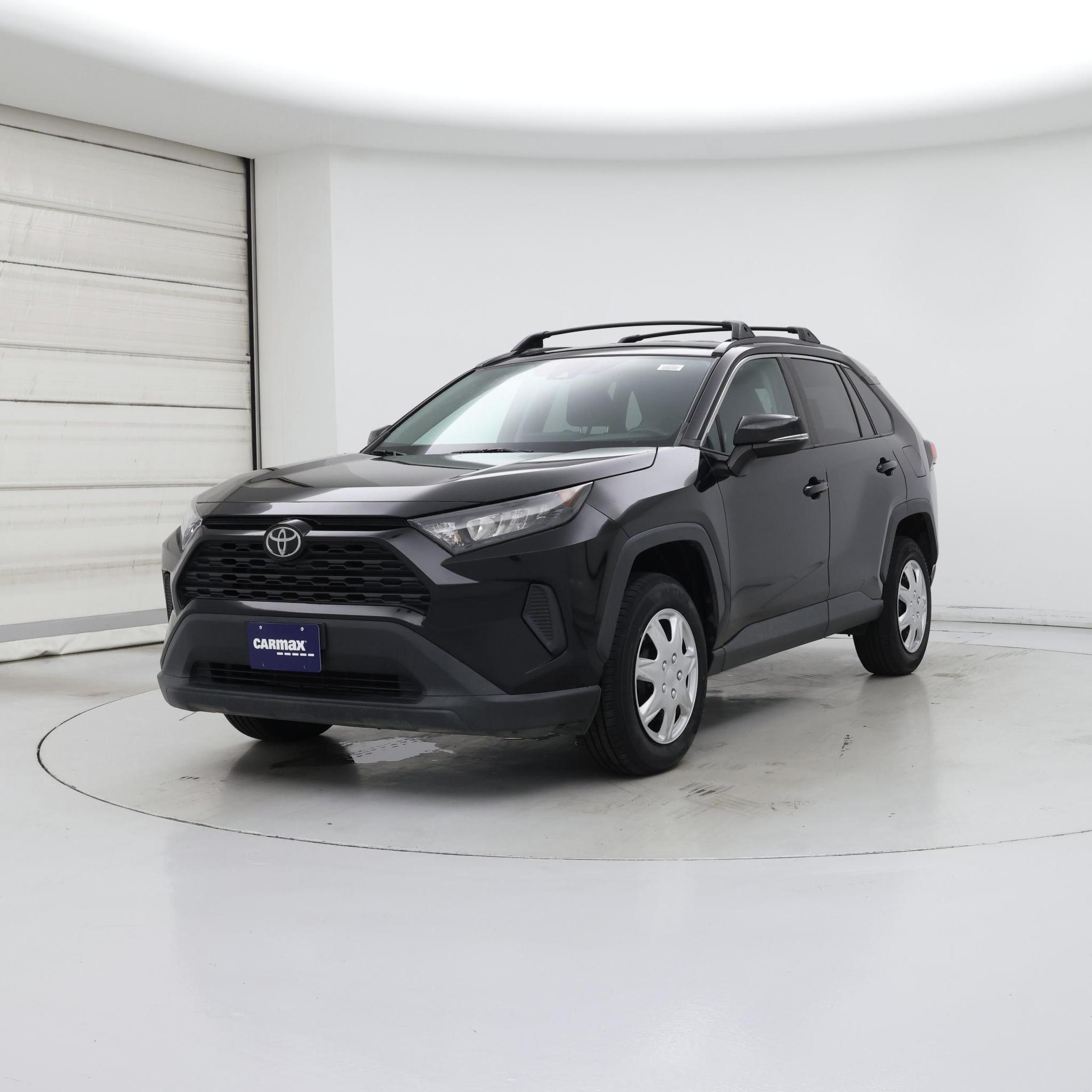 Thumbnail: 2021 Toyota RAV4 - 4