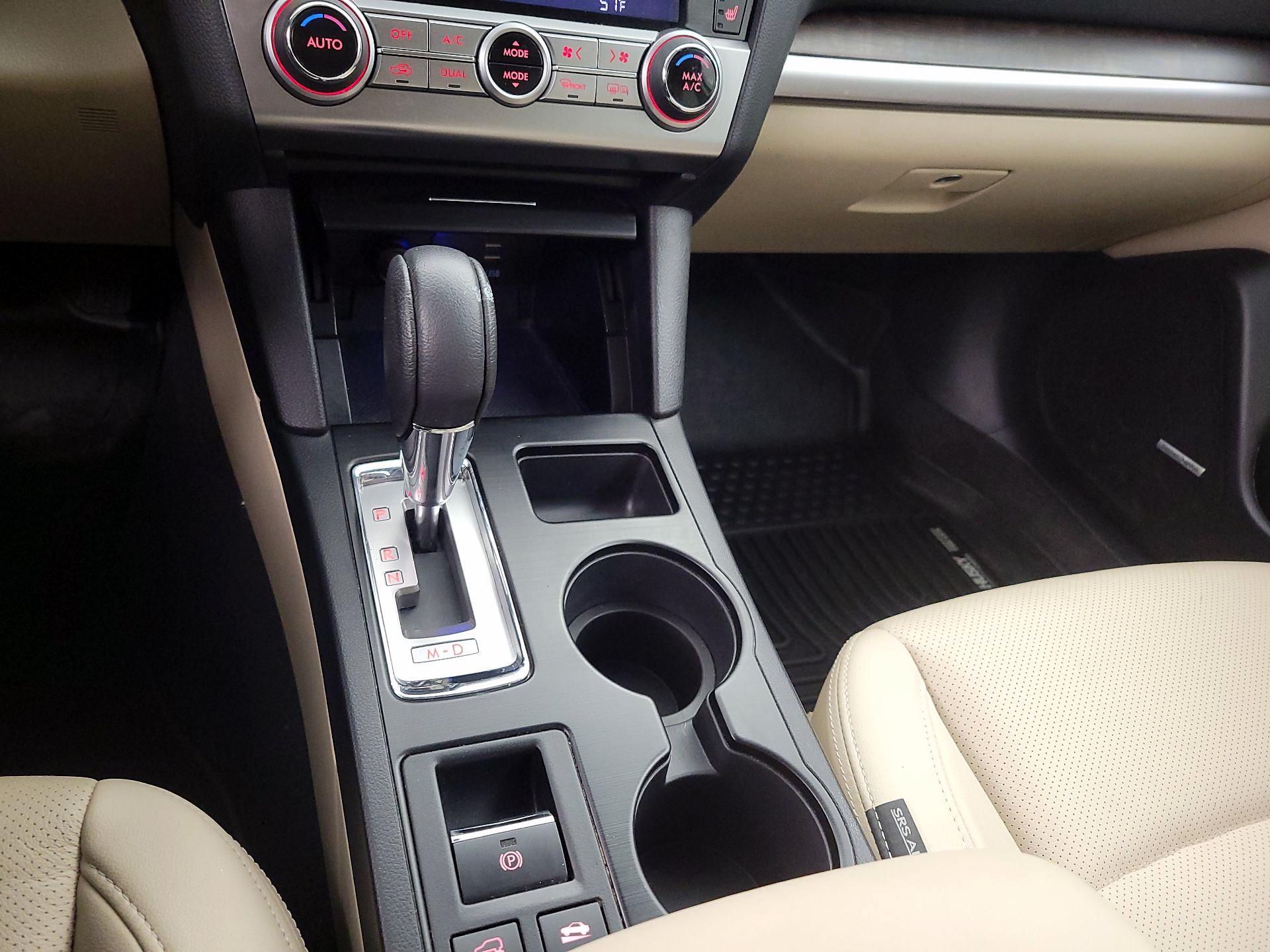 Thumbnail: 2016 Subaru Outback - 18