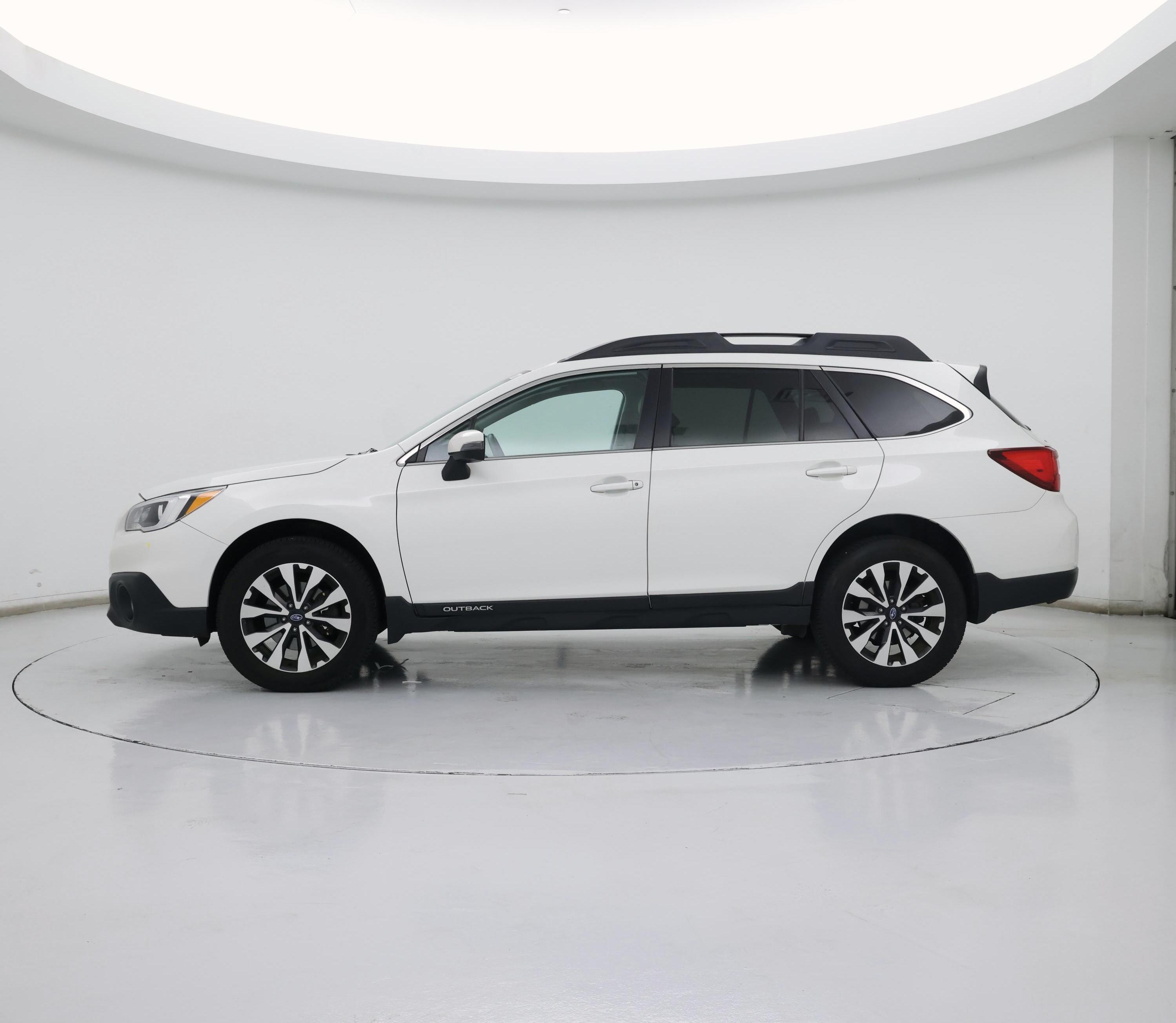 Thumbnail: 2016 Subaru Outback - 3