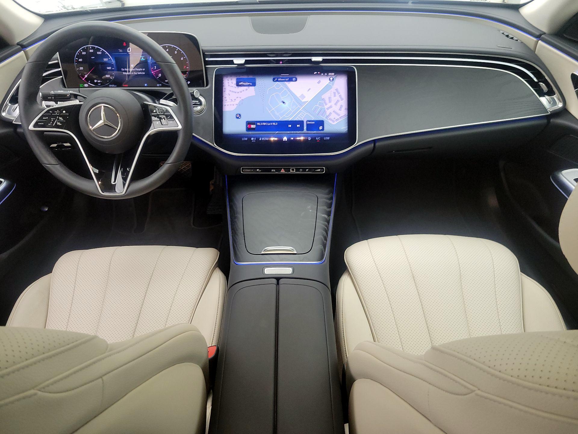 Thumbnail: 2025 Mercedes-Benz E-Class - 9