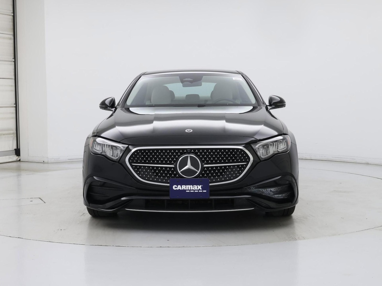 2025 Mercedes-Benz E-Class E350 - Photo 6