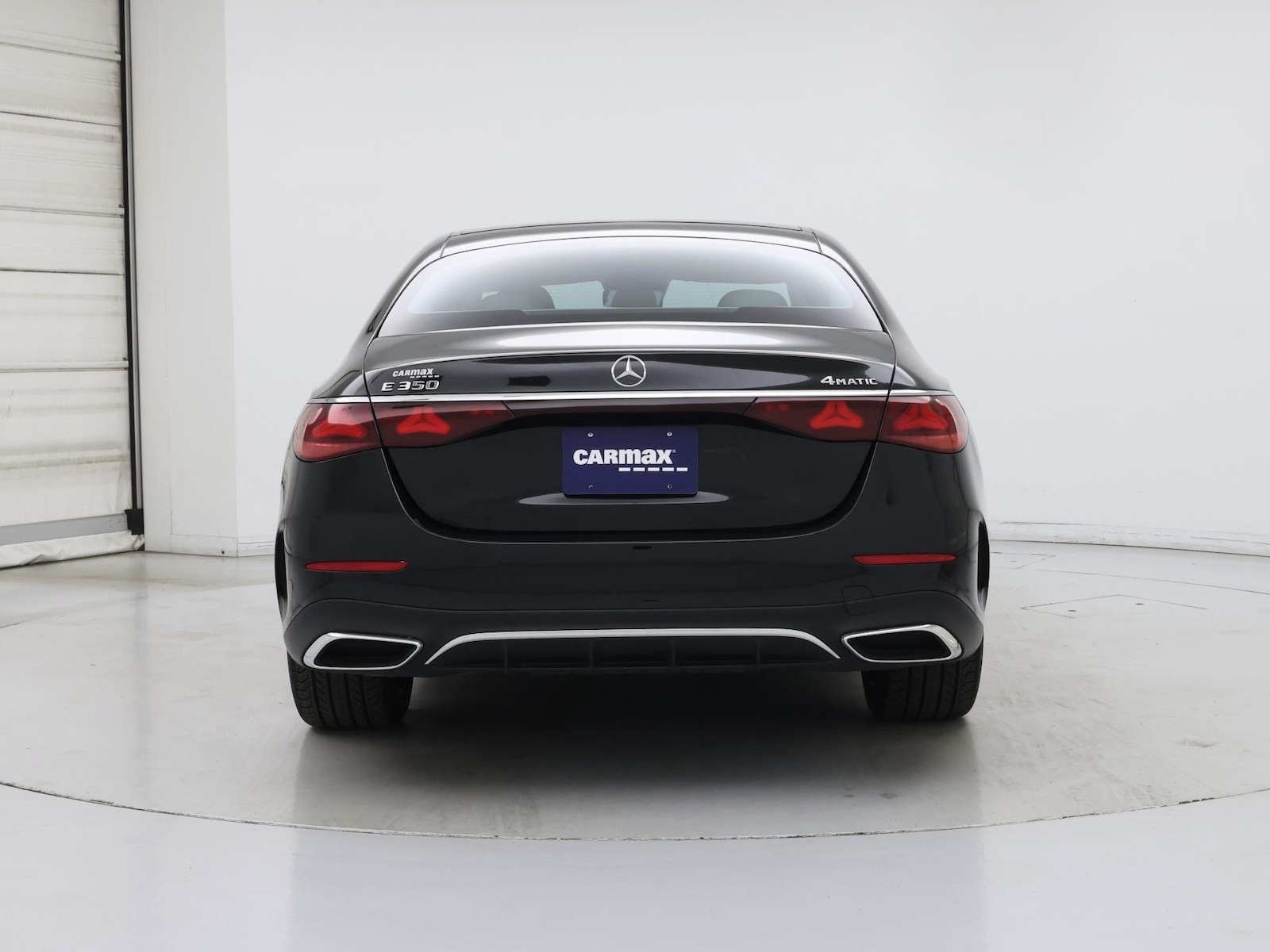 2025 Mercedes-Benz E-Class E350 - Photo 7