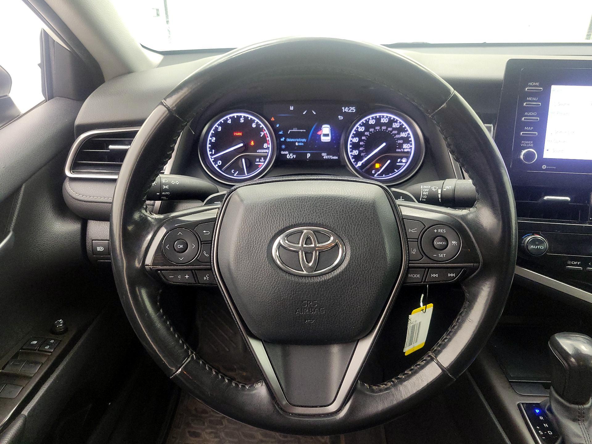 Thumbnail: 2021 Toyota Camry - 10