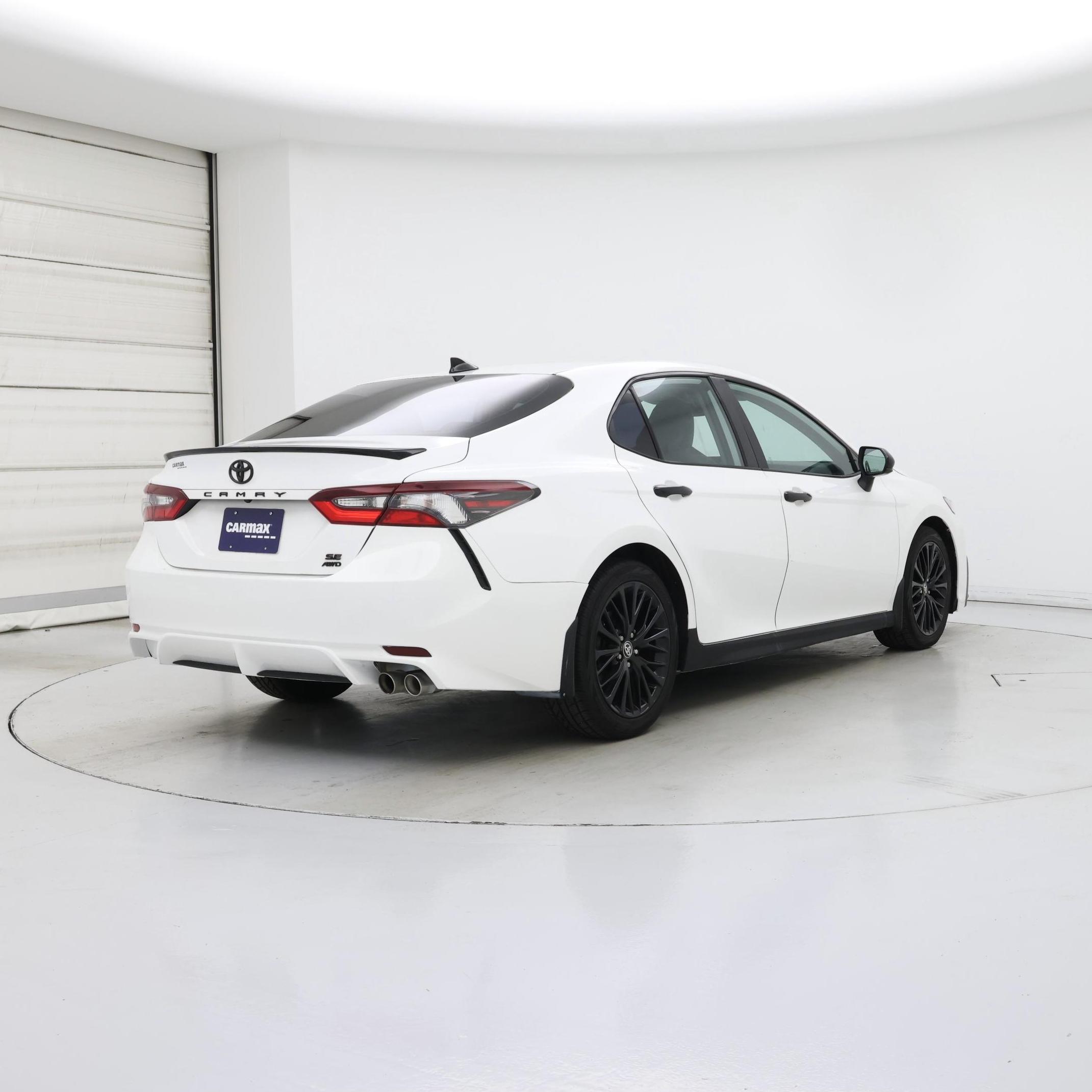 Thumbnail: 2021 Toyota Camry - 8