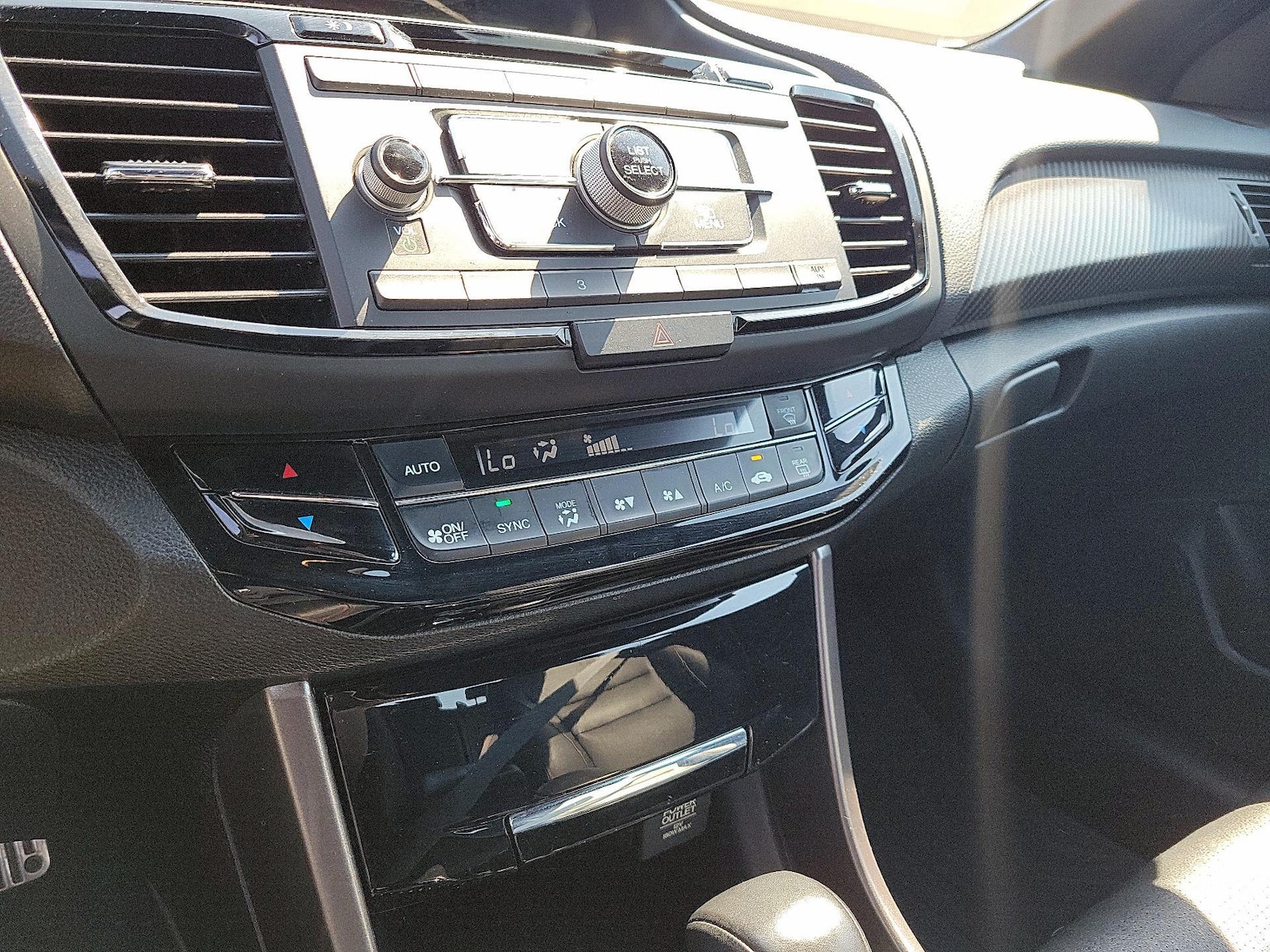 2017 Honda Accord Sport SE - Photo 15