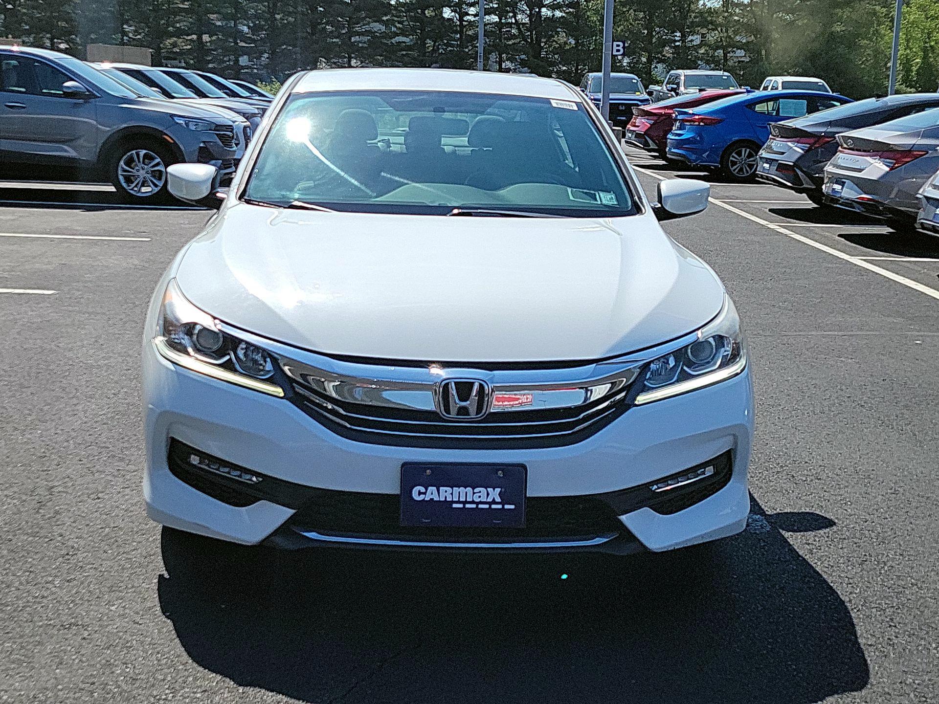 Thumbnail: 2017 Honda Accord - 2