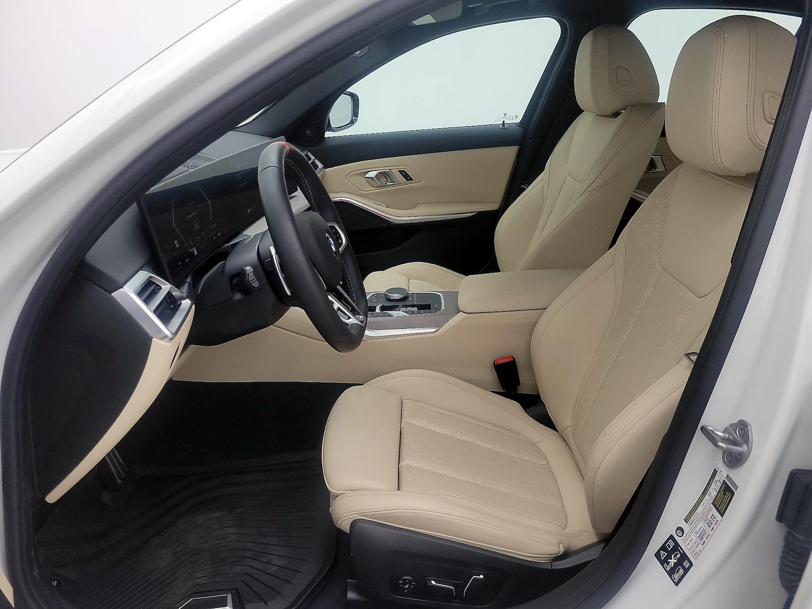2025 BMW 3 Series M340i - Photo 12