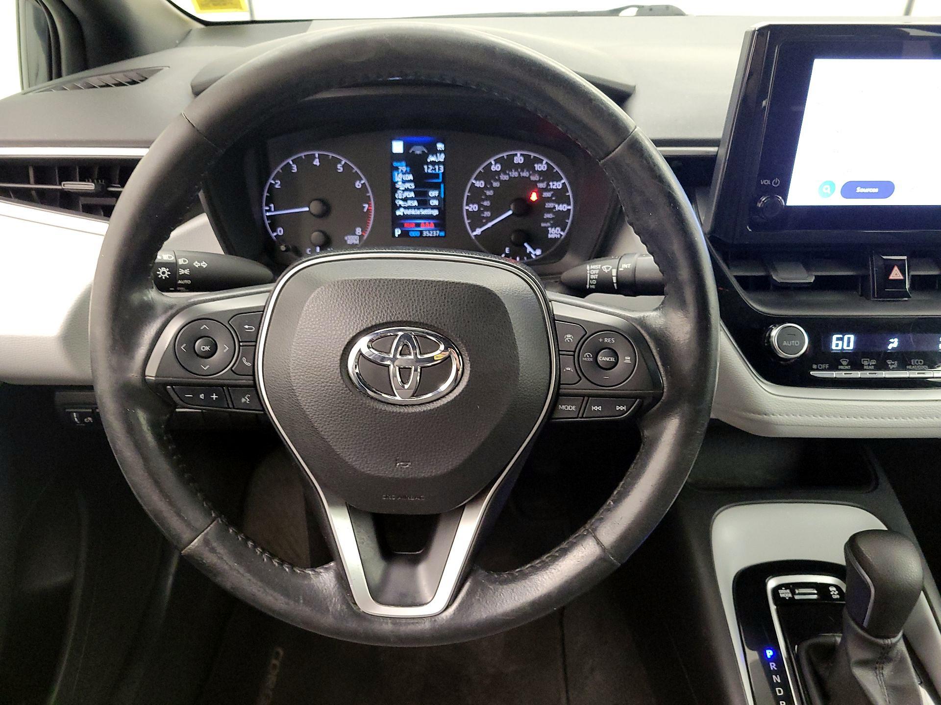 Thumbnail: 2023 Toyota Corolla - 10