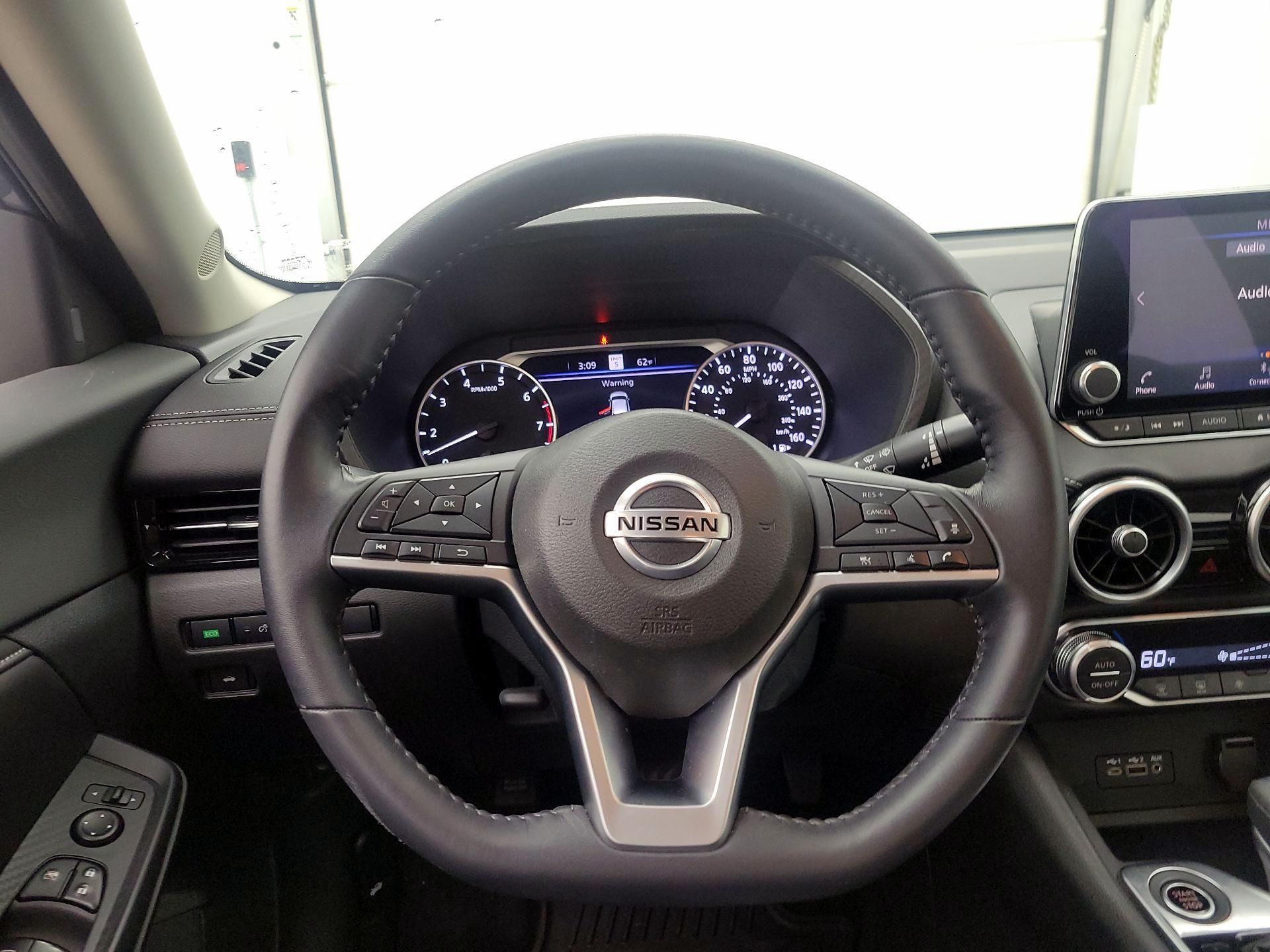 Thumbnail: 2020 Nissan Sentra - 10