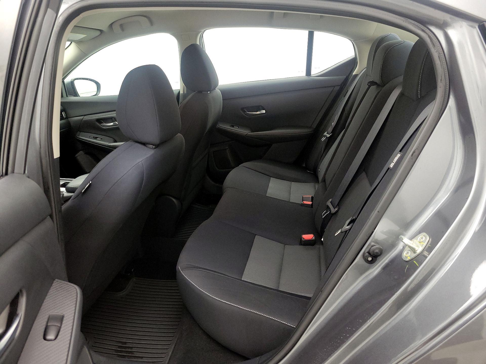 Thumbnail: 2020 Nissan Sentra - 17