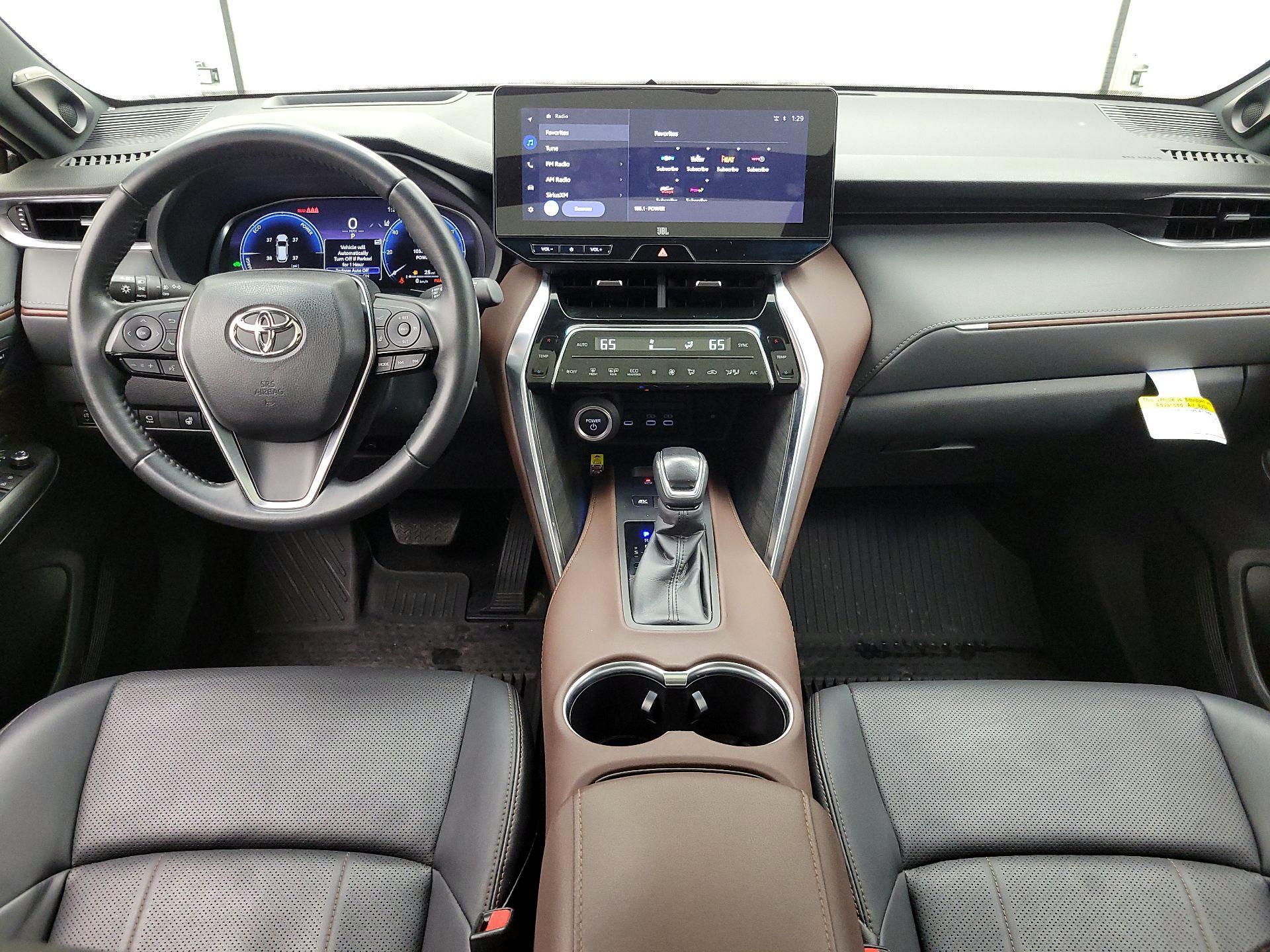 Thumbnail: 2024 Toyota Venza - 9