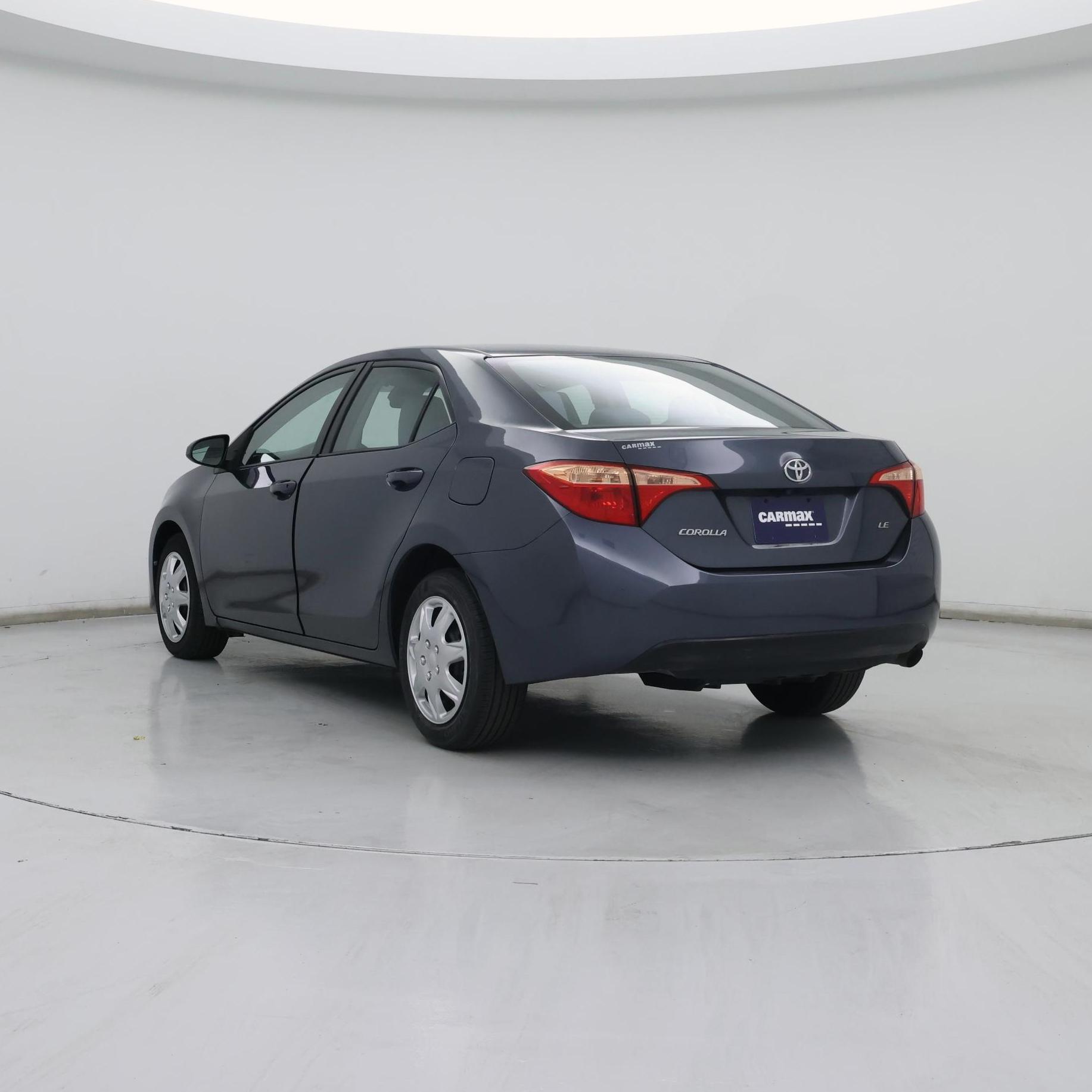 Thumbnail: 2017 Toyota Corolla - 2