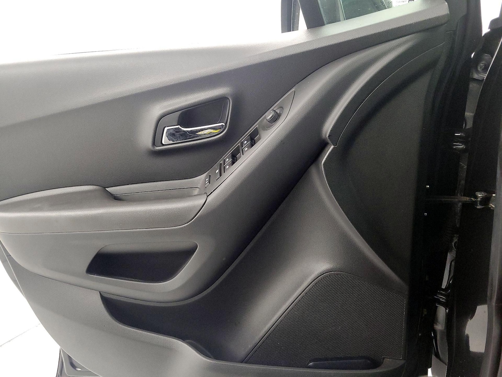 2016 Chevrolet Trax LS - Photo 13