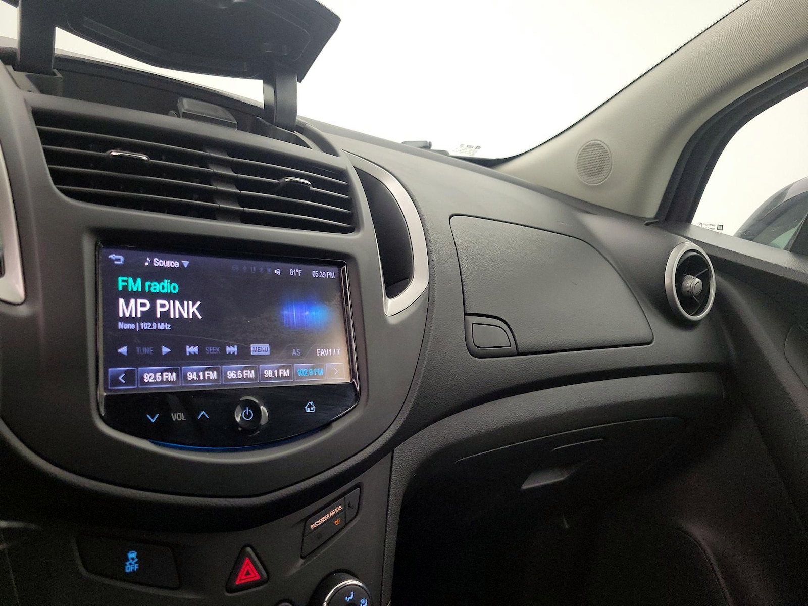2016 Chevrolet Trax LS - Photo 16