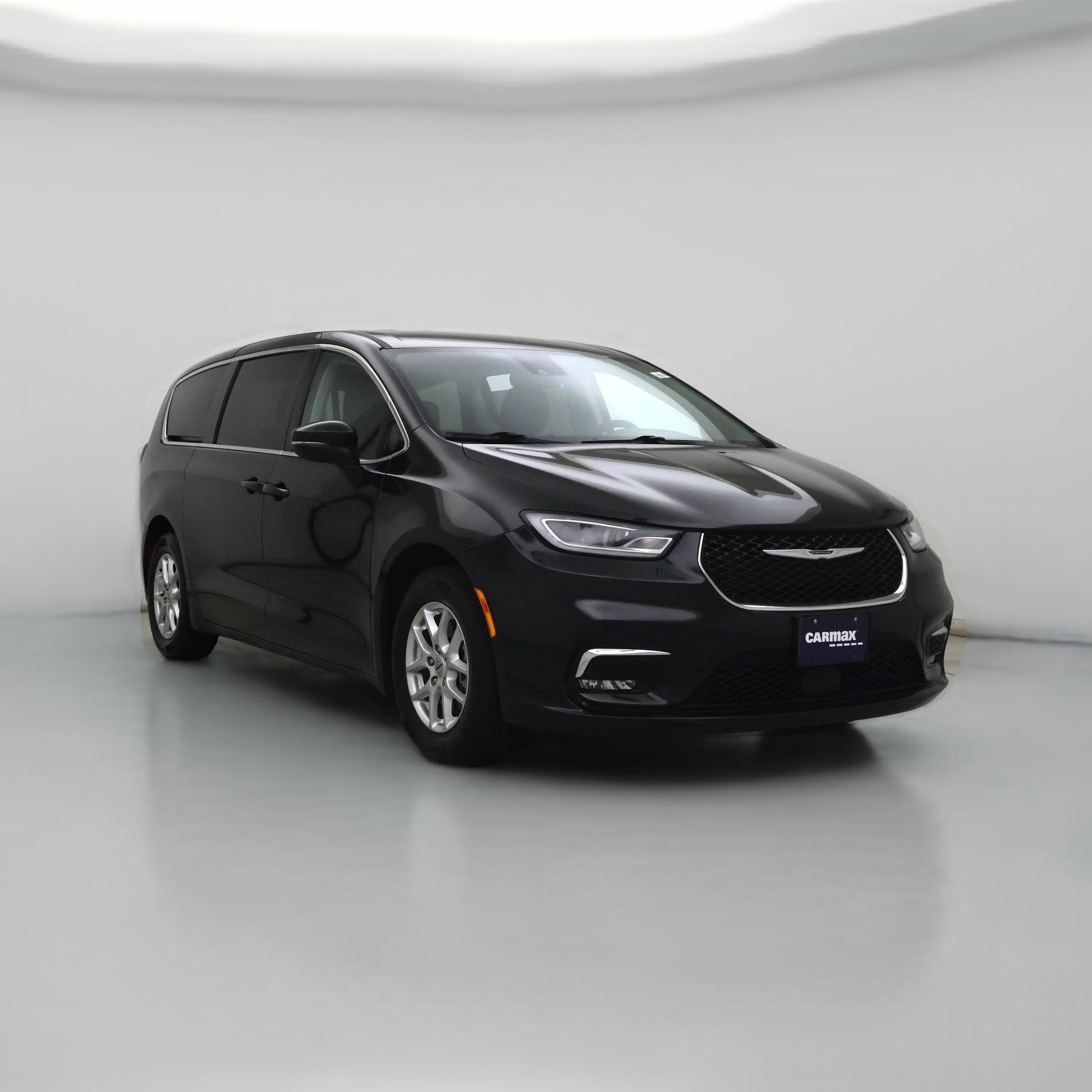 Thumbnail: 2023 Chrysler Pacifica - 1