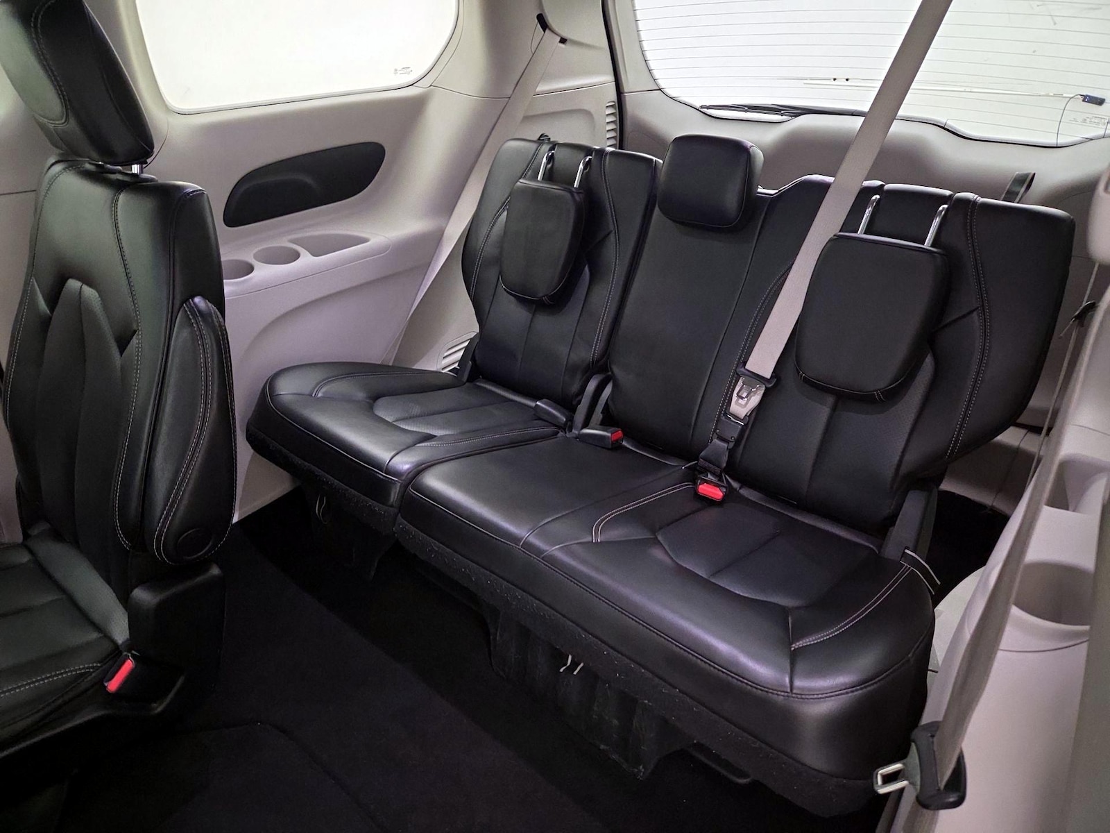 2023 Chrysler Pacifica Touring L - Photo 21