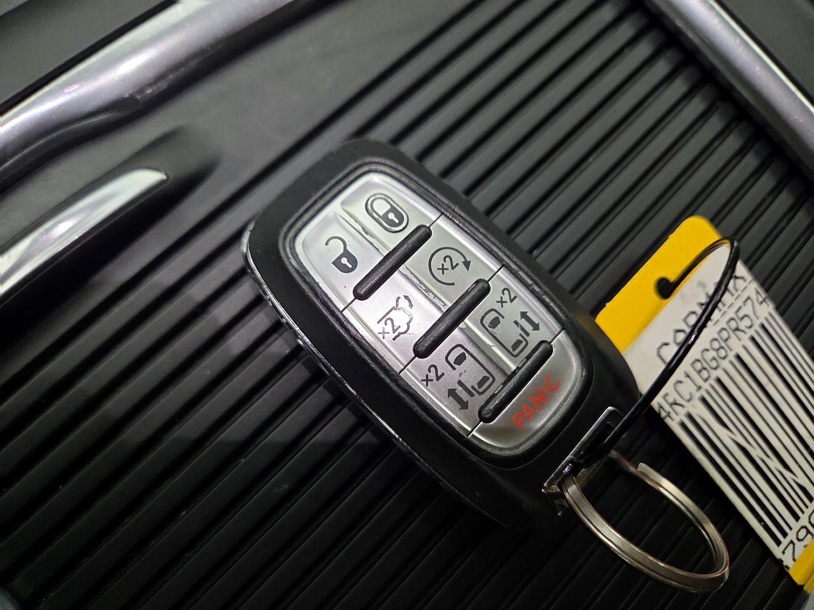 2023 Chrysler Pacifica Touring L - Photo 24