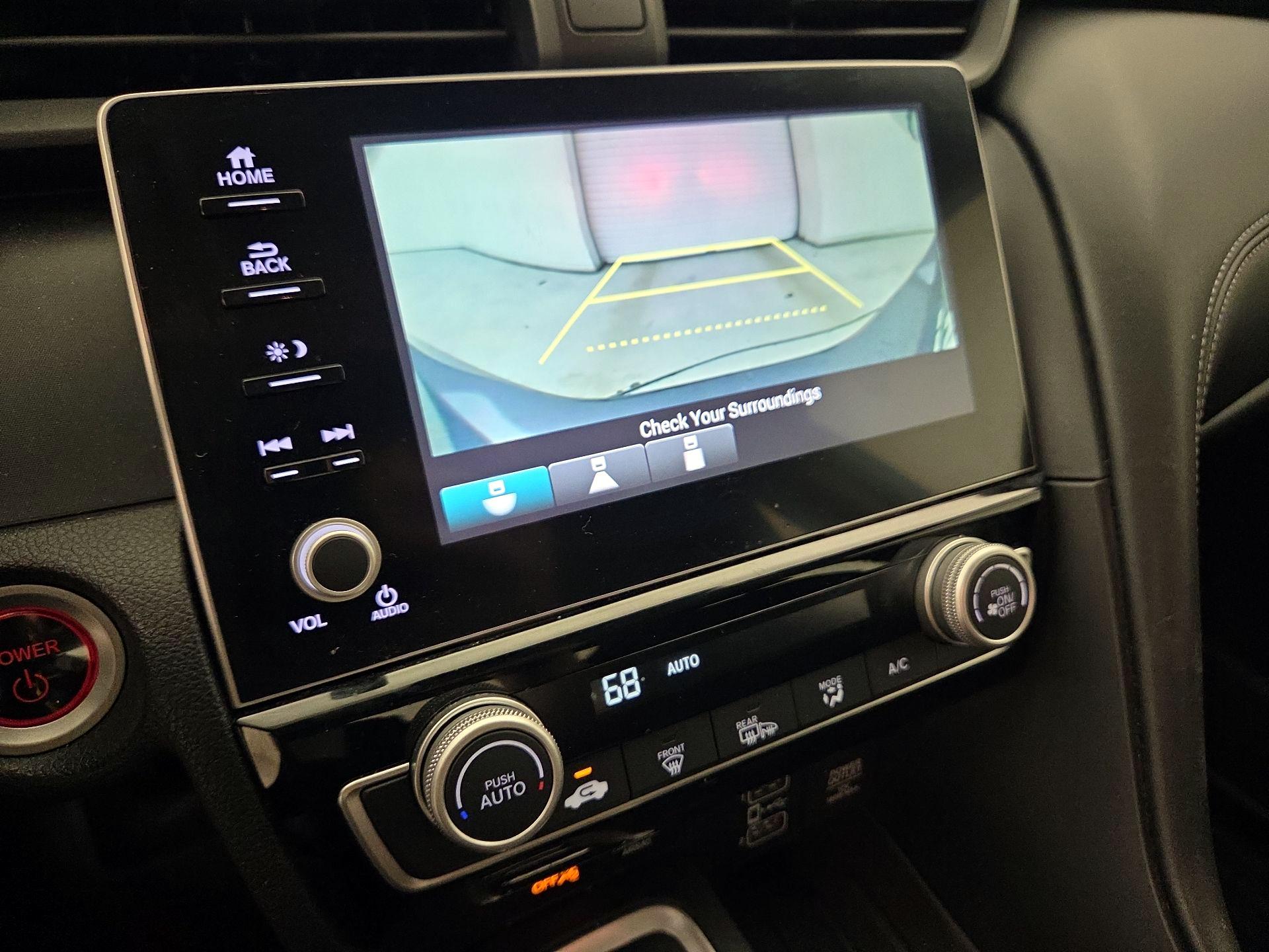 Thumbnail: 2019 Honda Insight - 14