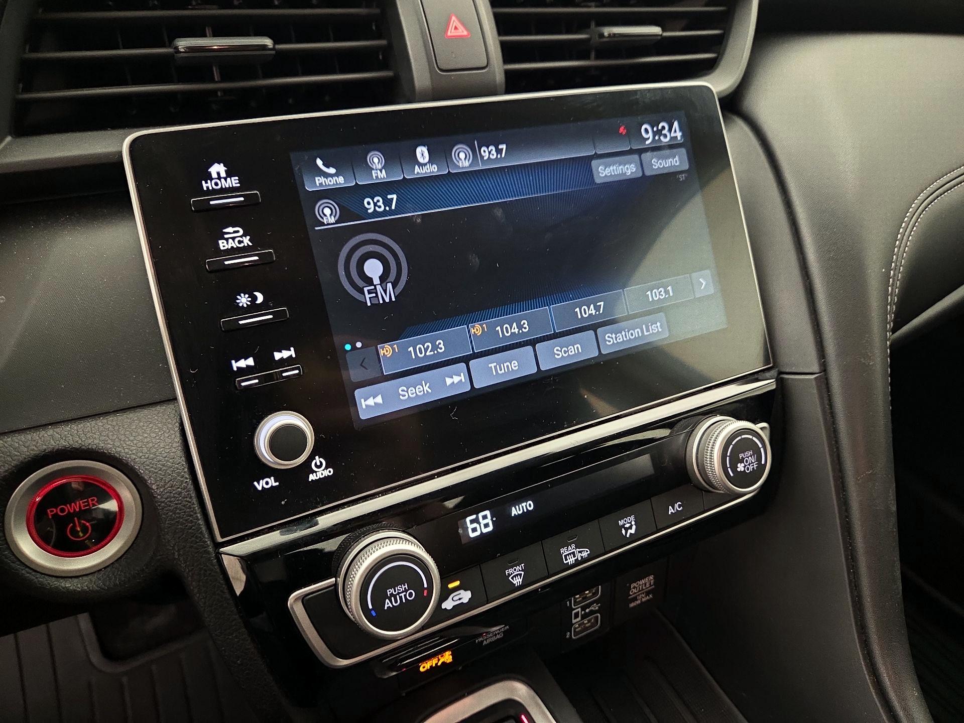 Thumbnail: 2019 Honda Insight - 15