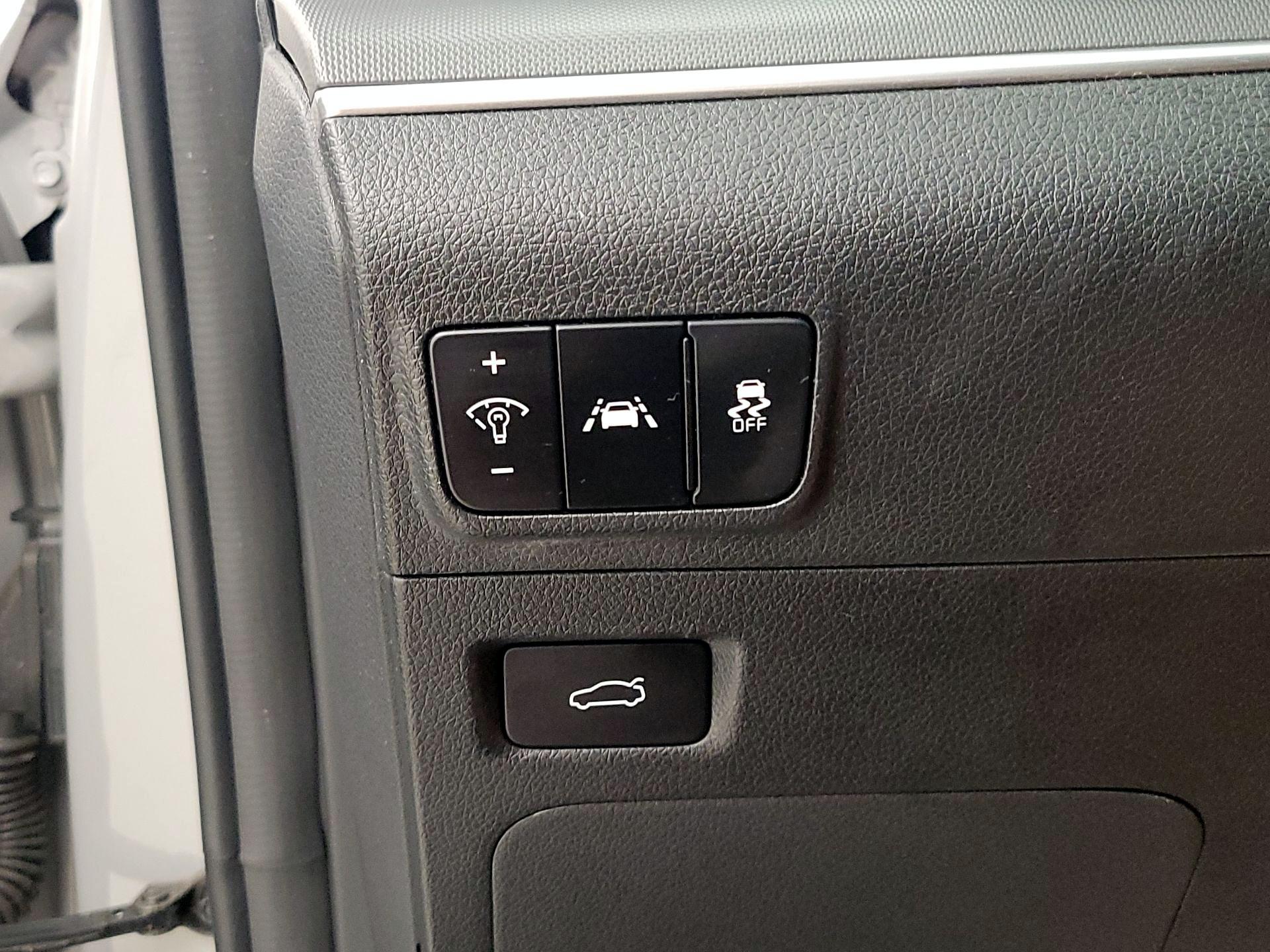 Thumbnail: 2021 Kia K5 - 13