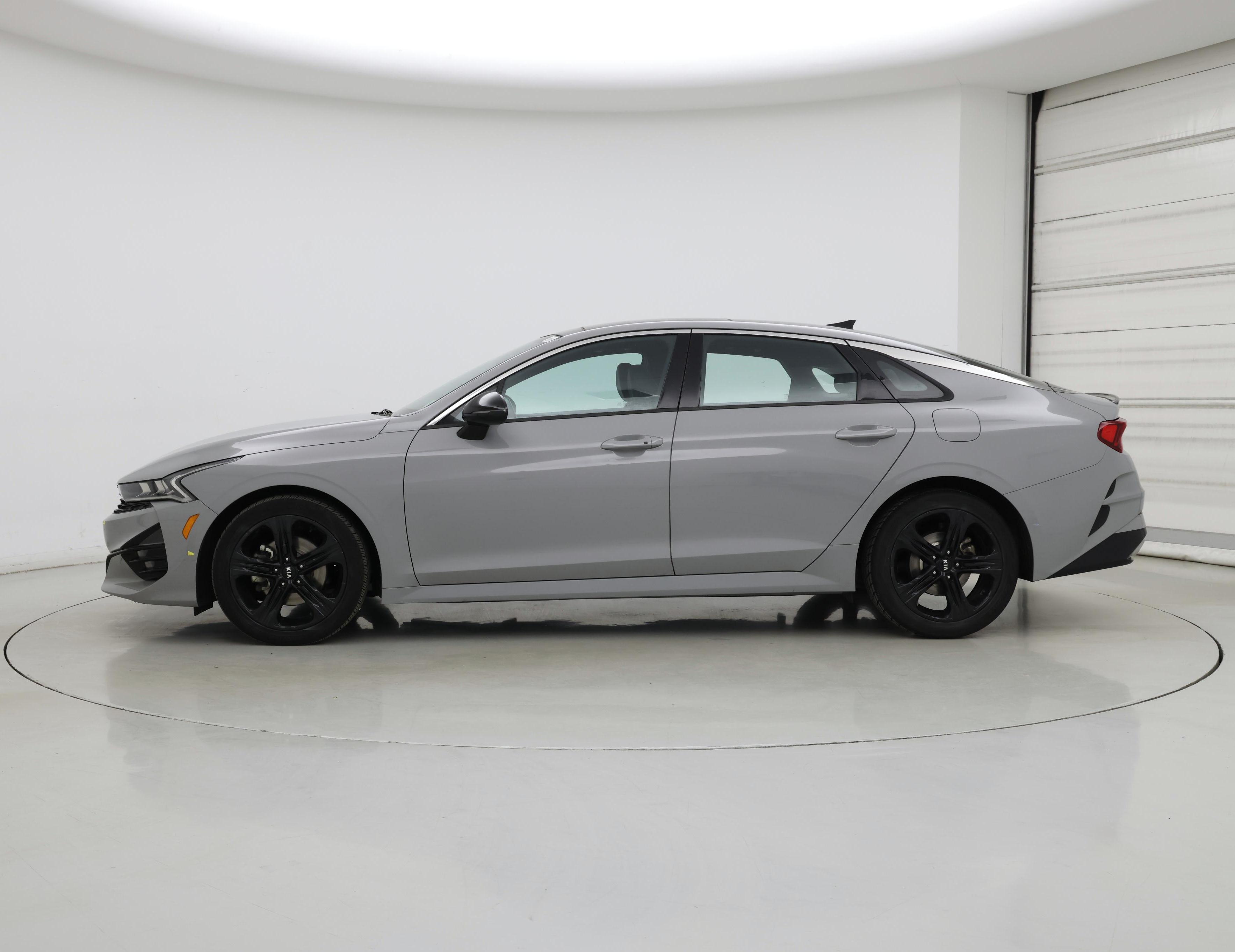 Thumbnail: 2021 Kia K5 - 3
