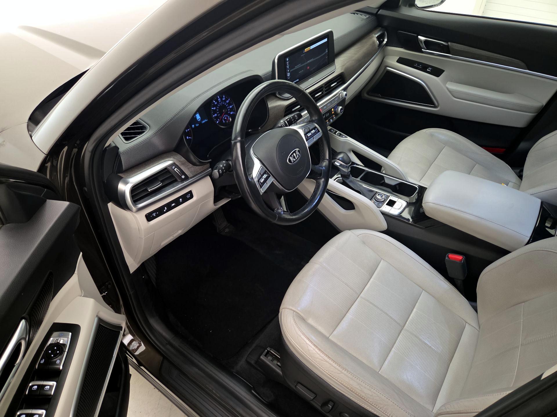 Thumbnail: 2020 Kia Telluride - 11