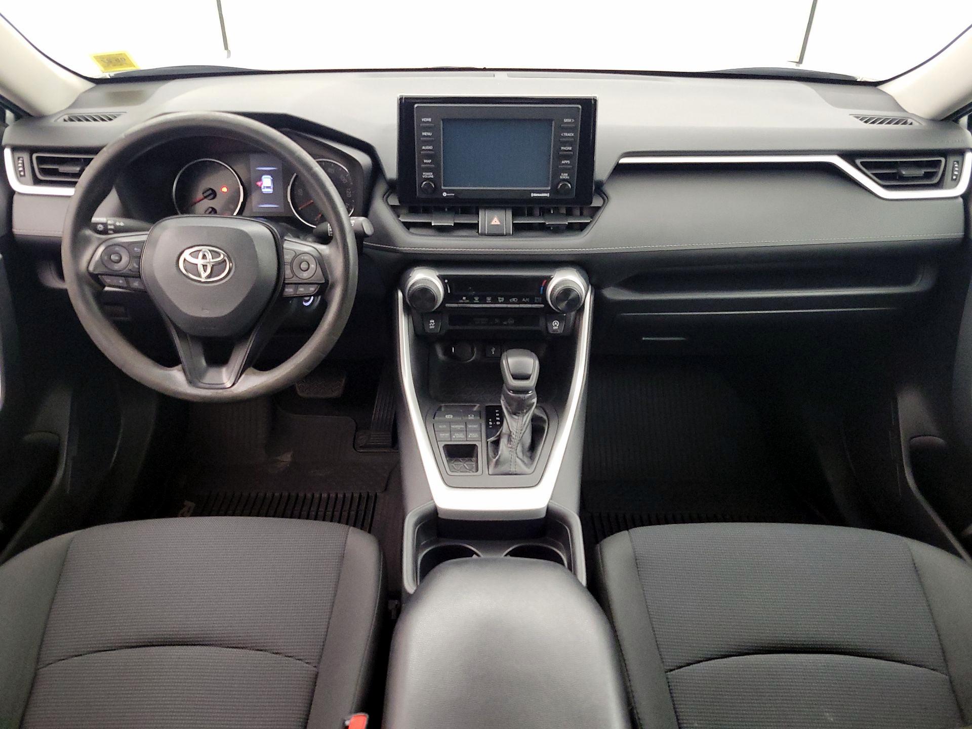 Thumbnail: 2020 Toyota RAV4 - 9