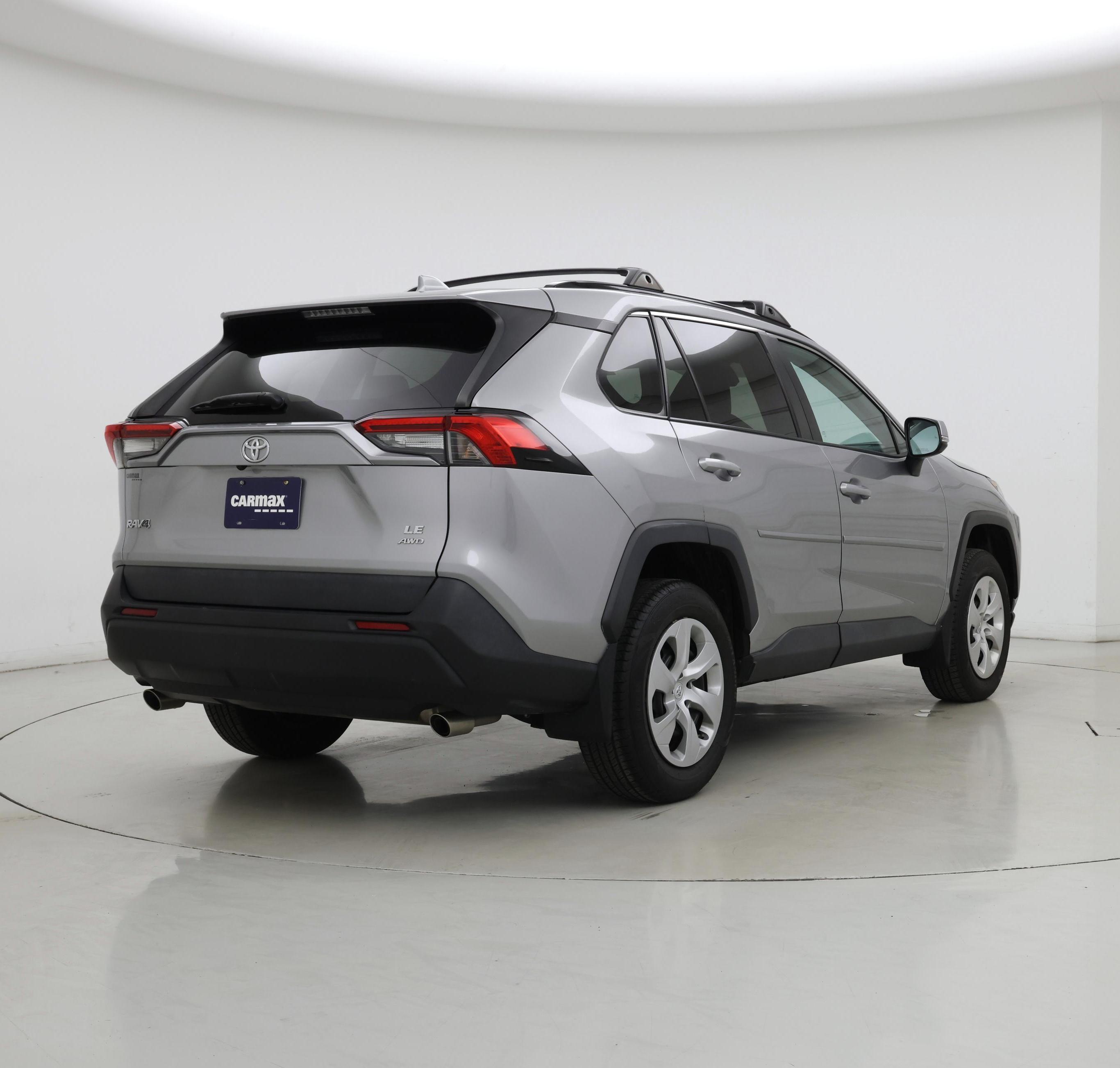 Thumbnail: 2020 Toyota RAV4 - 8