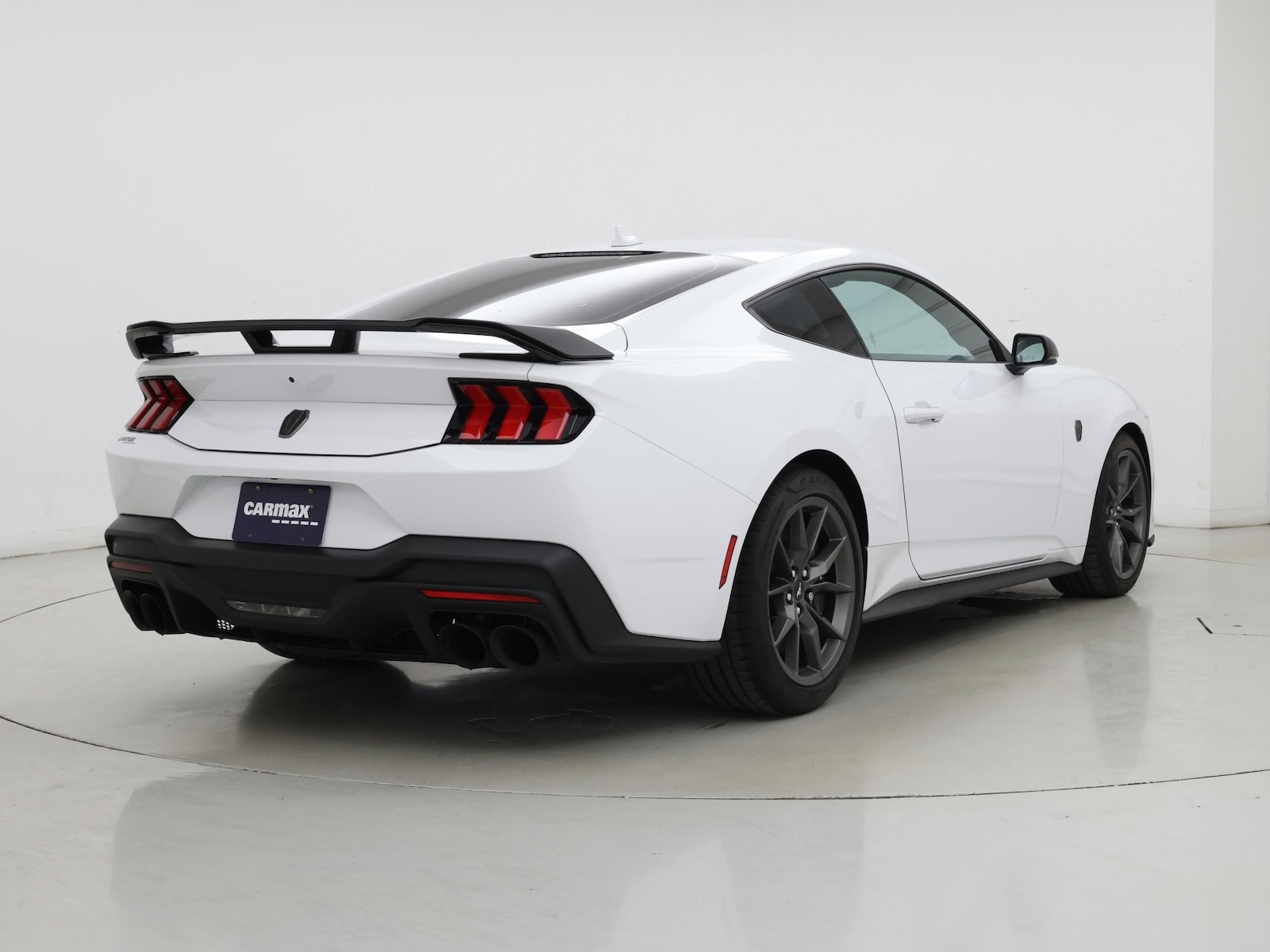 2025 Ford Mustang Dark Horse - Photo 9