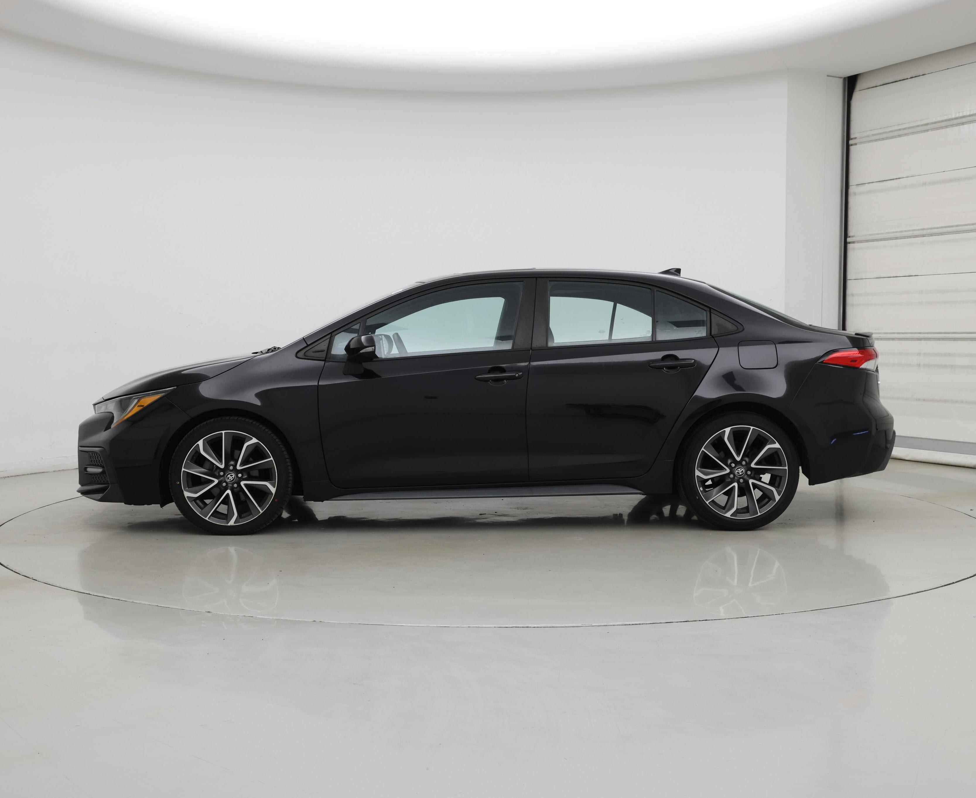 Thumbnail: 2021 Toyota Corolla - 3