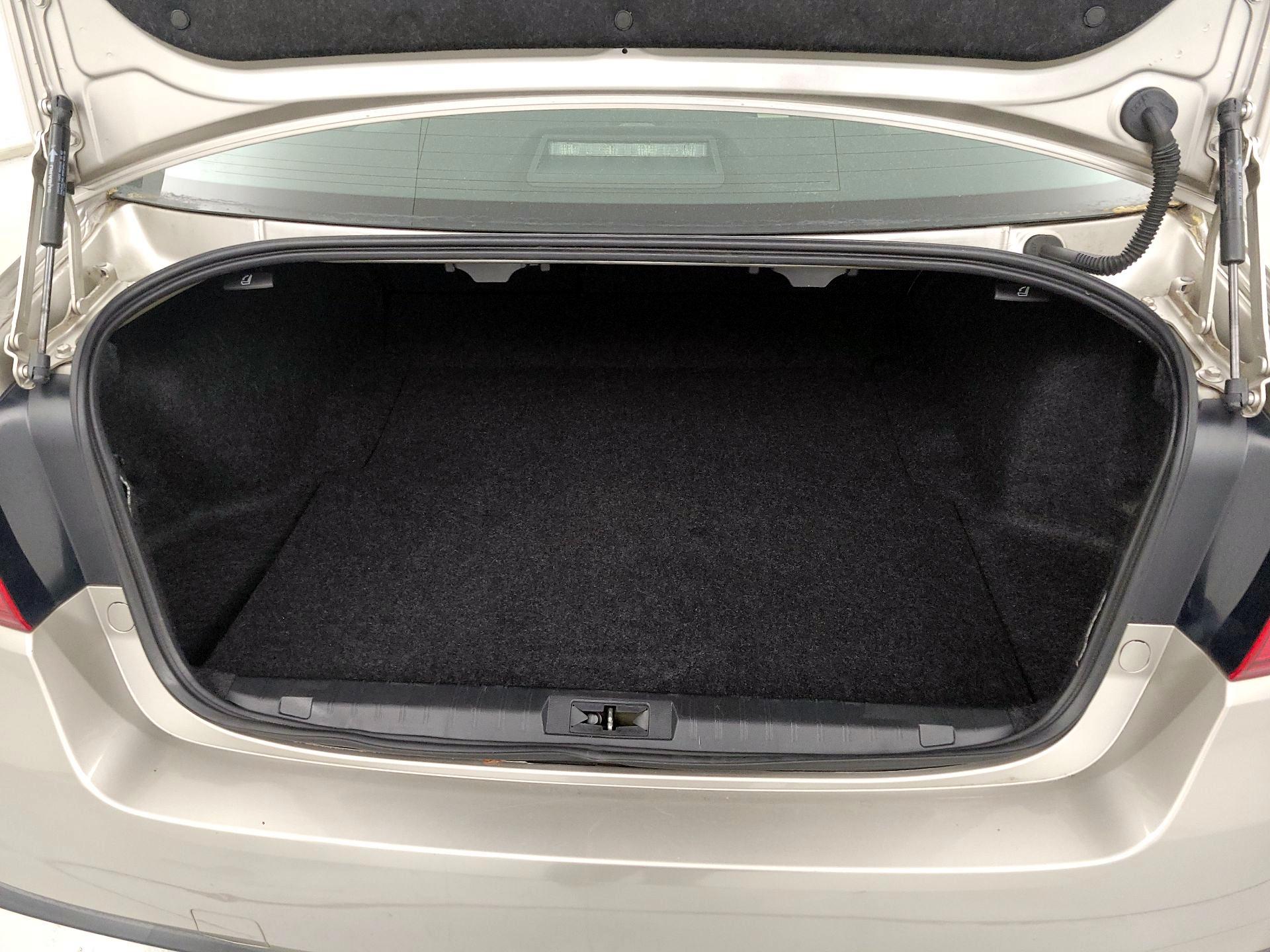 Thumbnail: 2019 Subaru Legacy - 20