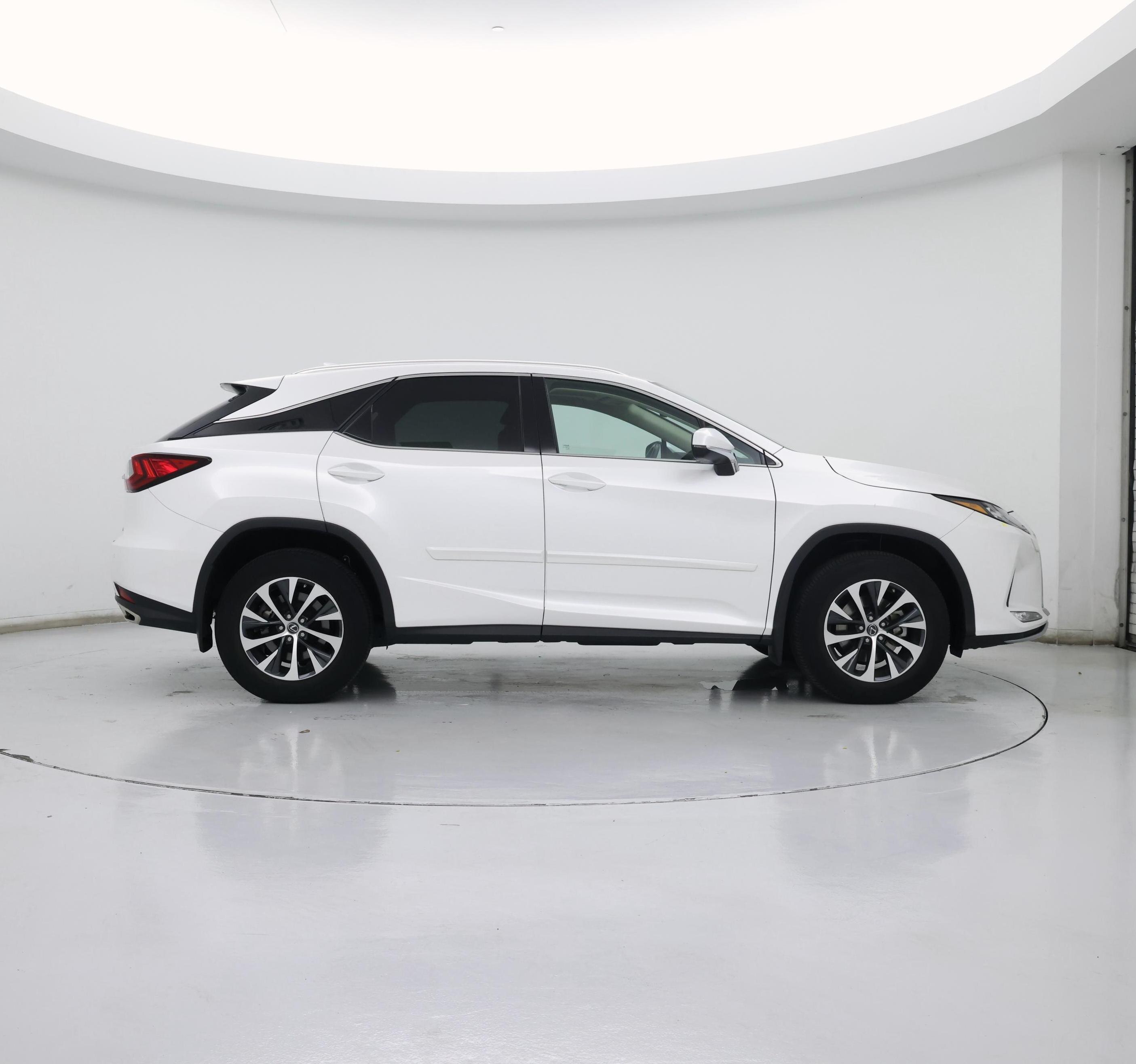 Thumbnail: 2022 Lexus RX - 7