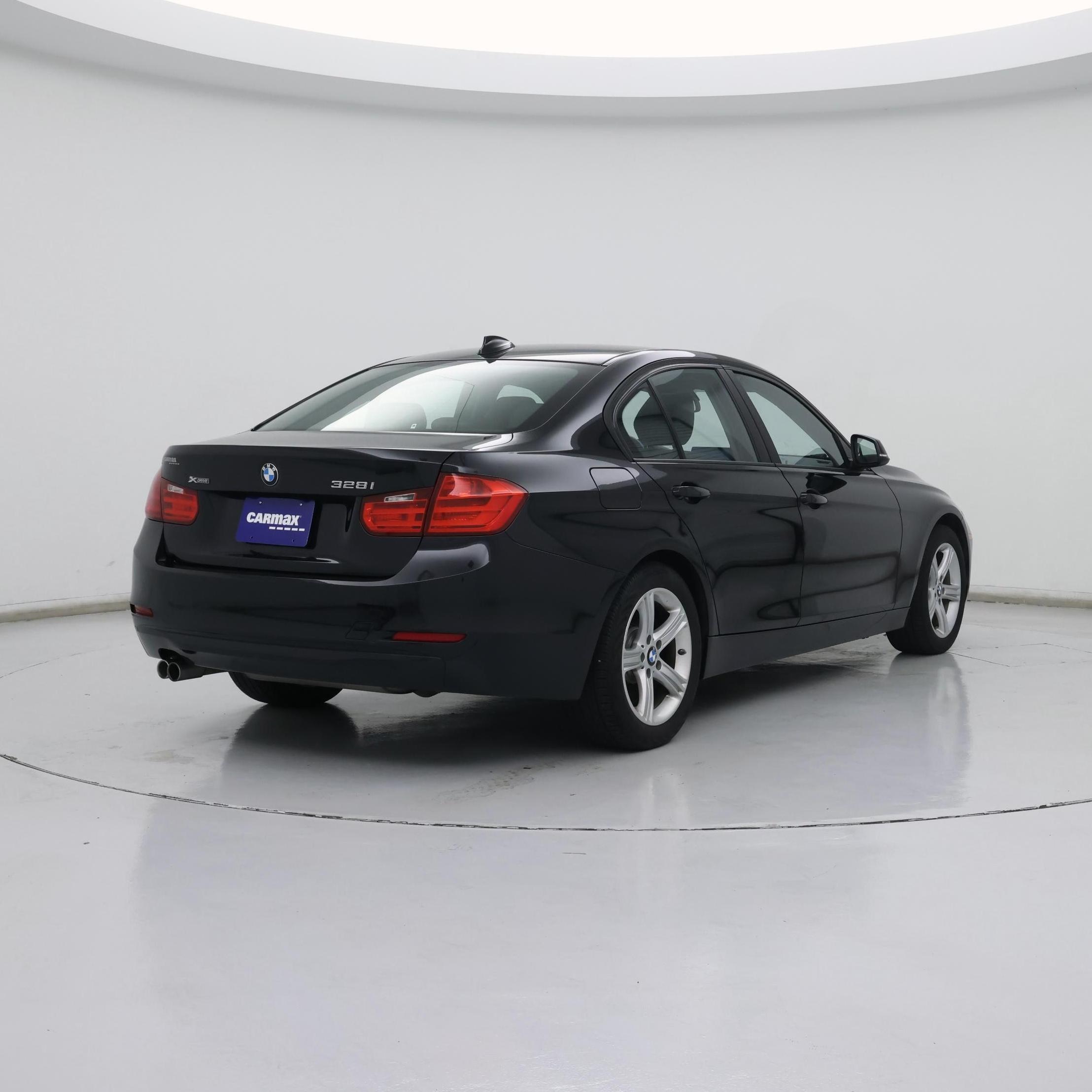 Thumbnail: 2015 BMW 3 Series - 8