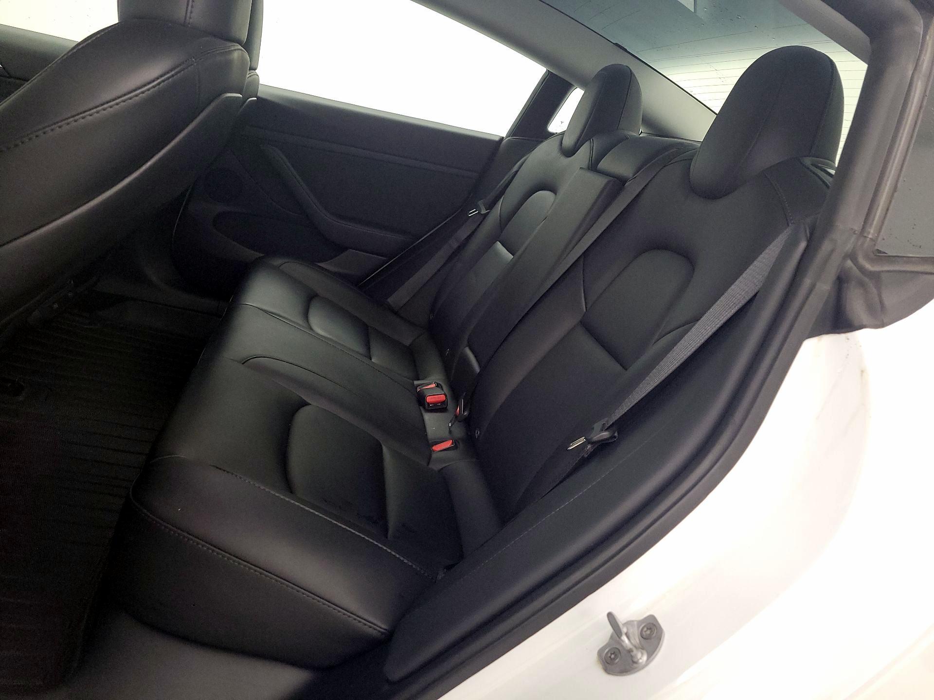 Thumbnail: 2023 Tesla Model 3 - 20