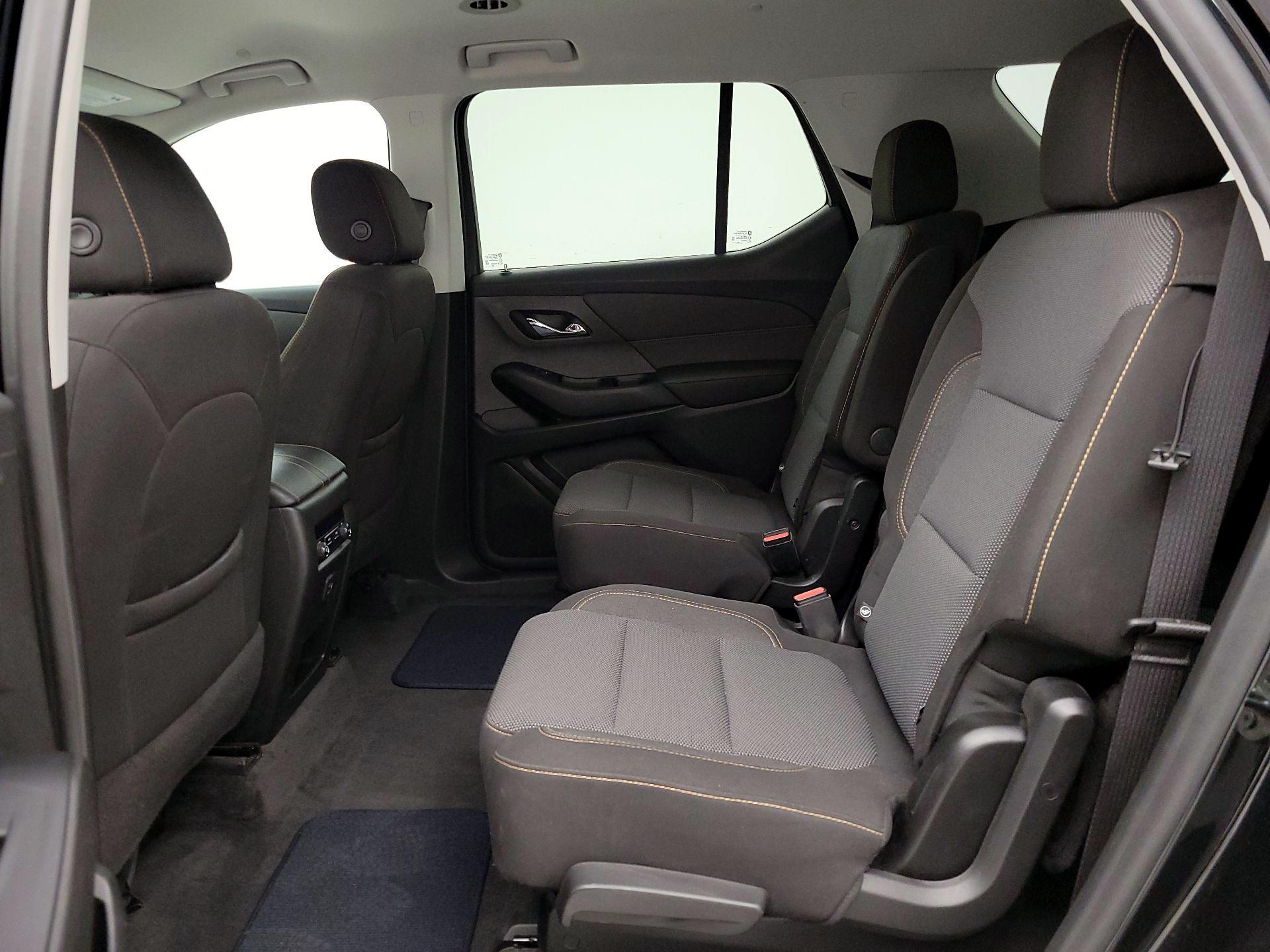 Thumbnail: 2020 Chevrolet Traverse - 19