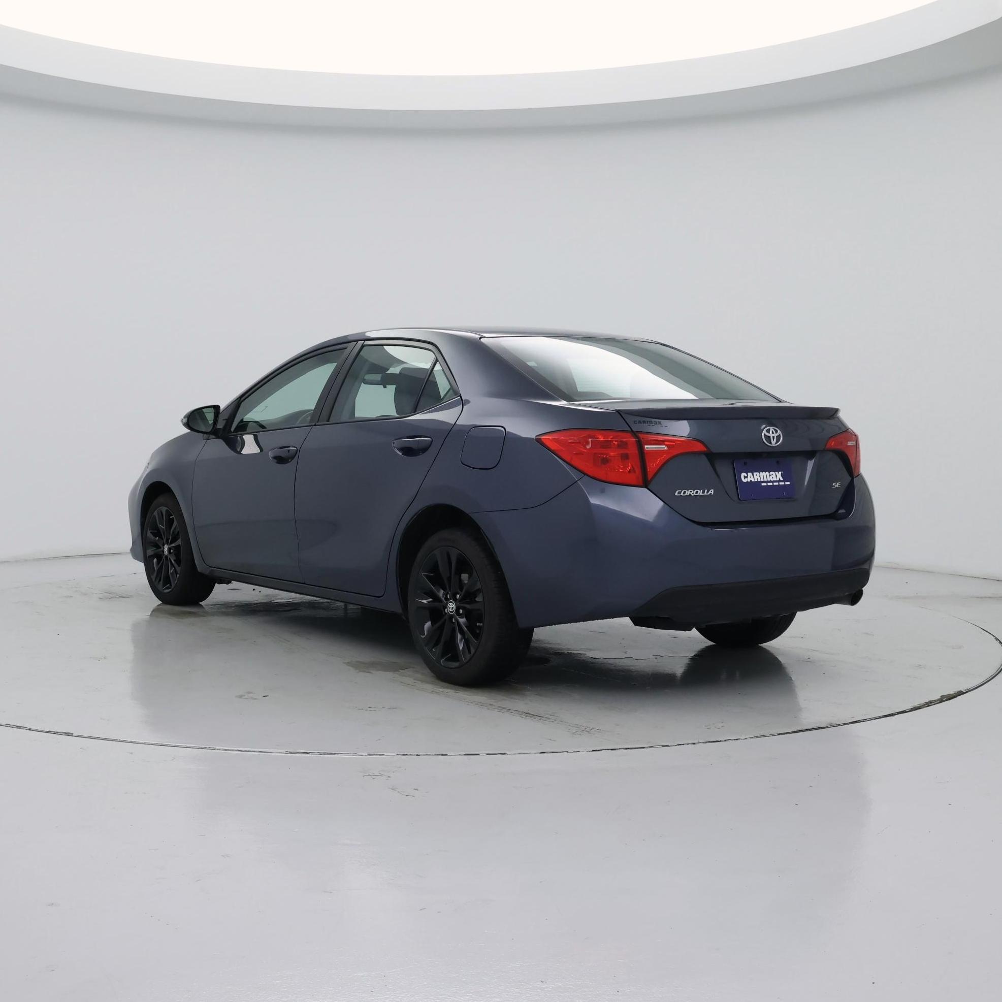 Thumbnail: 2017 Toyota Corolla - 2