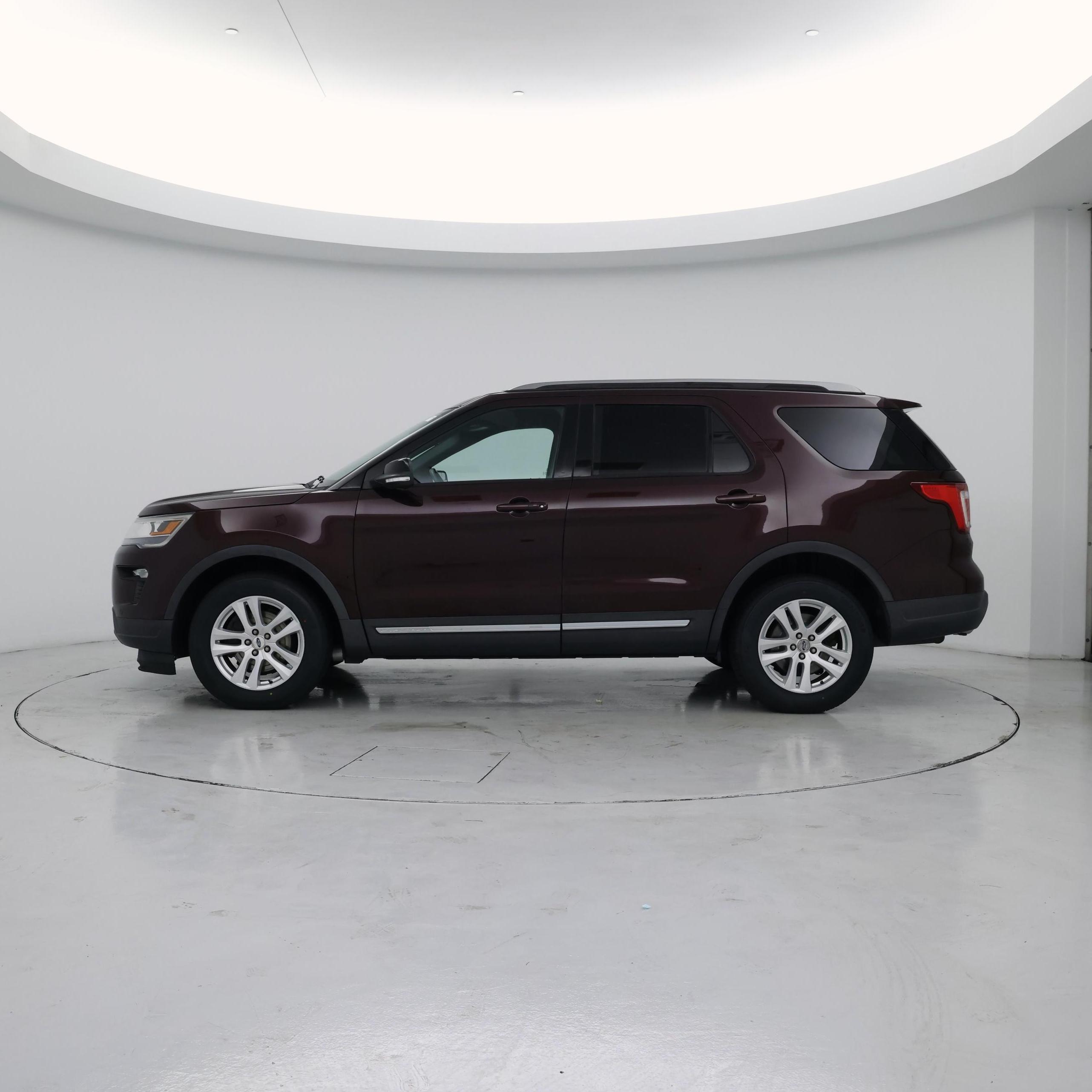 Thumbnail: 2018 Ford Explorer - 3