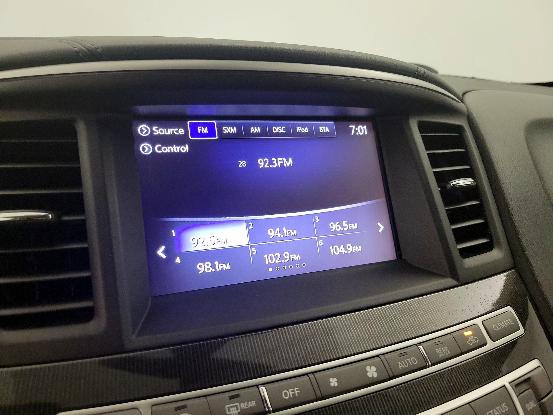 Thumbnail: 2019 INFINITI QX60 - 16